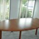 Grande table de conférence
