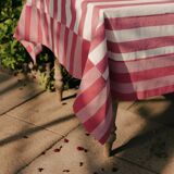Pink striped tablecloth: 200cm x 160cm