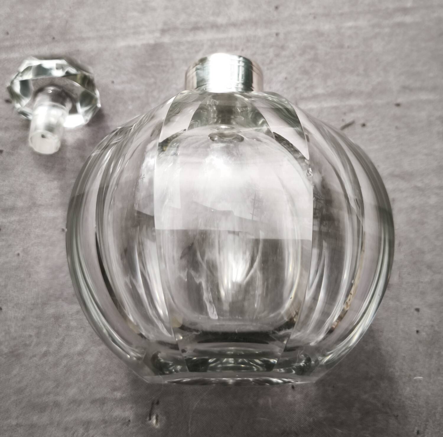 Fontainebleau model bottle by Baccarat