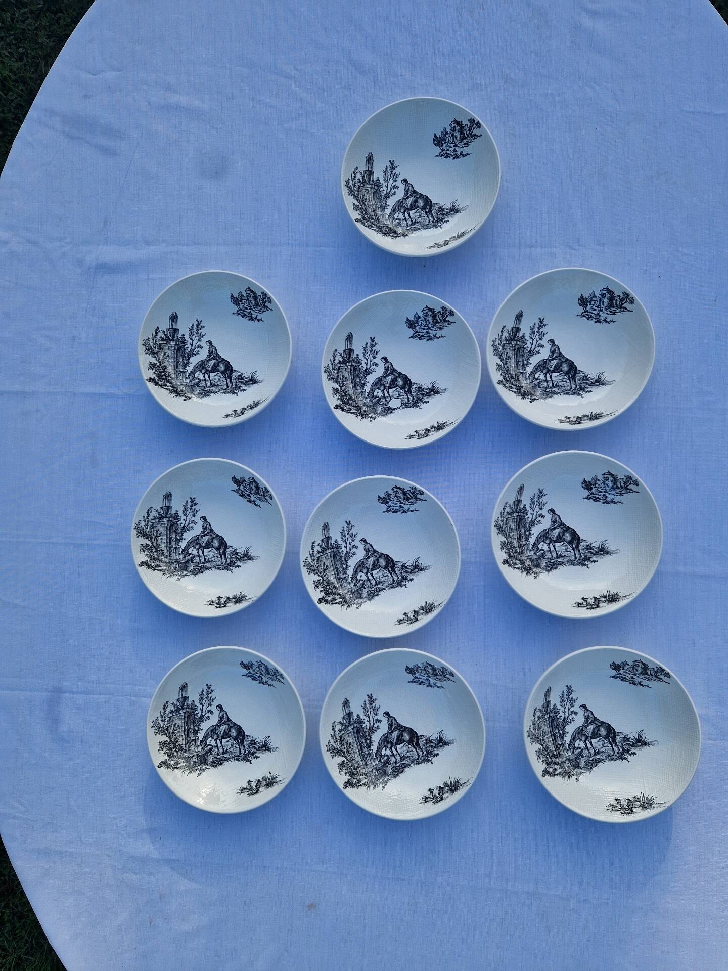Assiettes Creuses Ou Bols Salins Modèle Pastorale