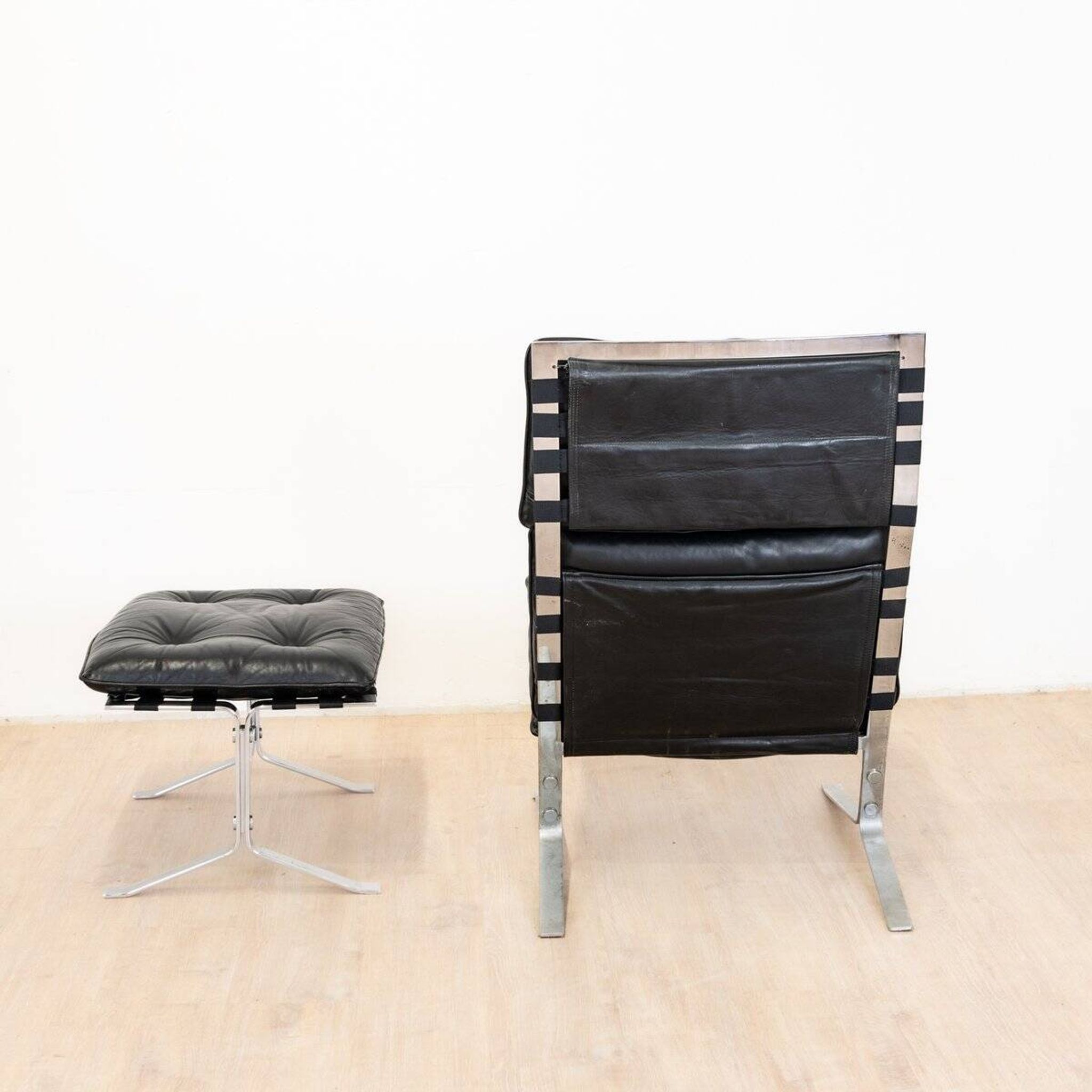 High armchair and ottoman Joker by Olivier Mourgue for Airborn, 1964