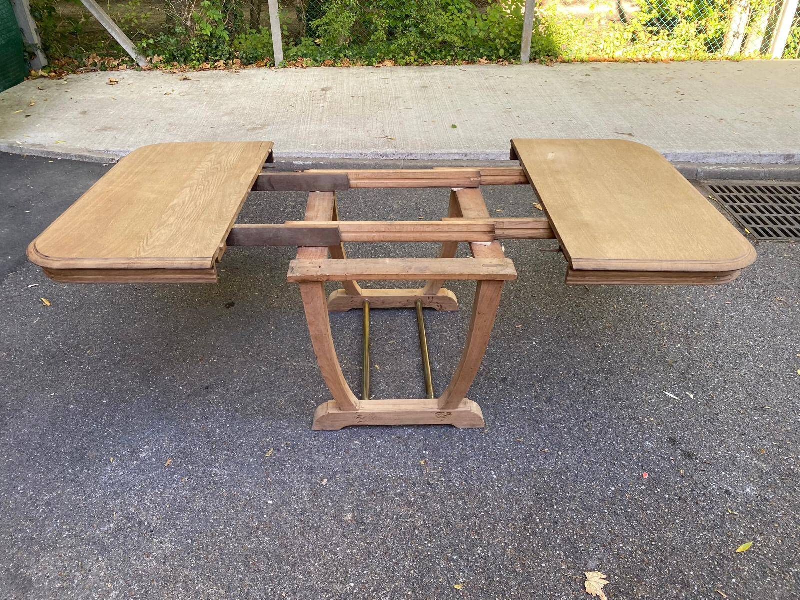 Art Deco extendable dining table with a central pedestal, stripped, made of solid oak 193.
