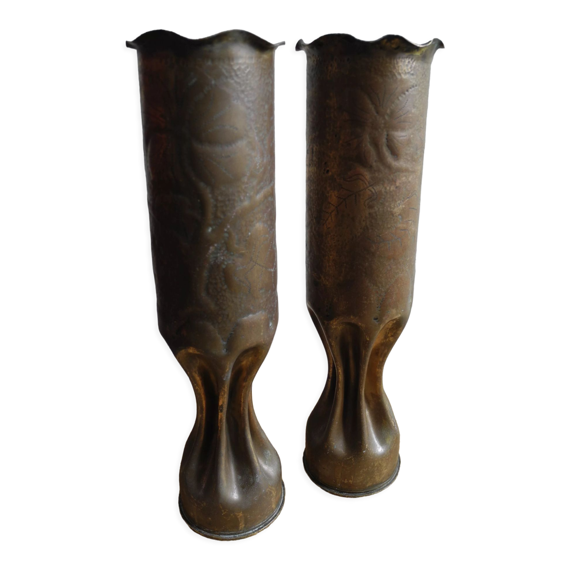 Pair of engraved art trench casings