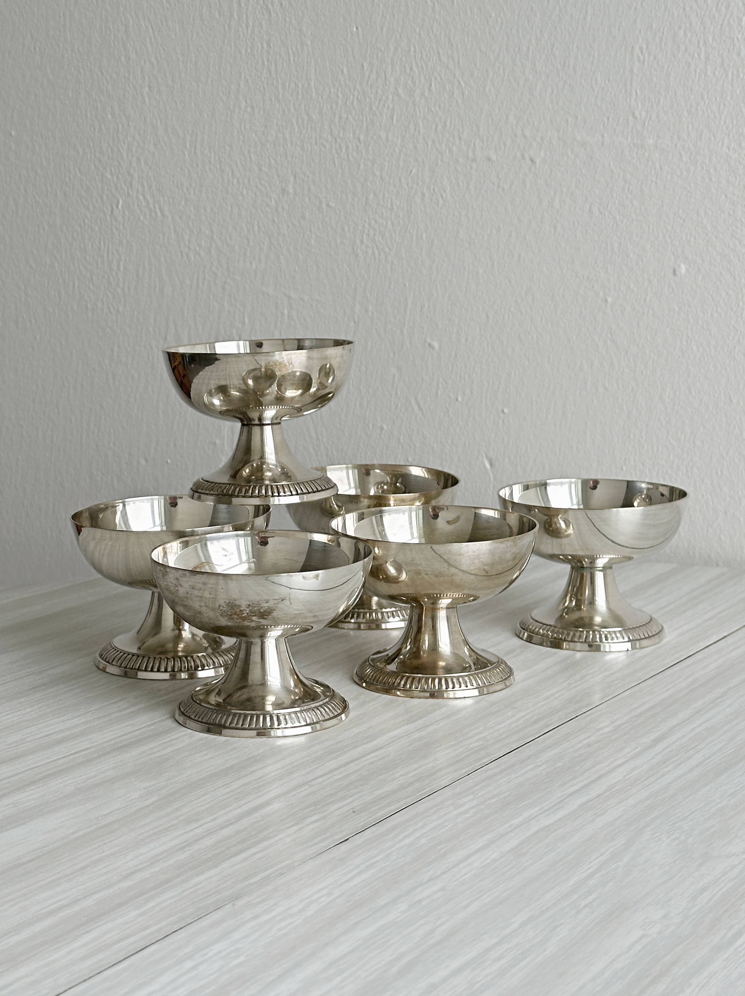 Set of 6 vintage metal dessert bowls