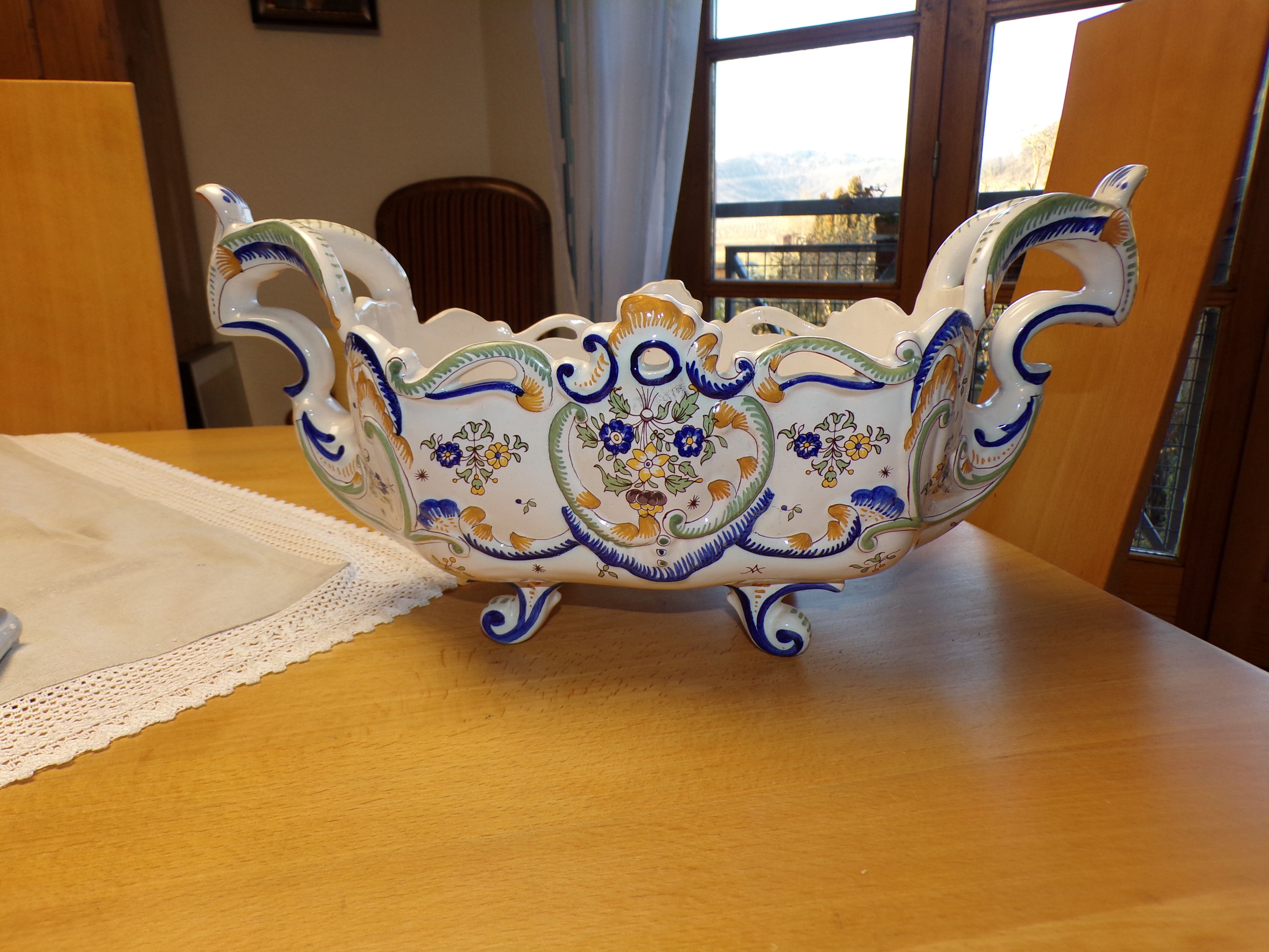 Planter in Faience of Moustiers