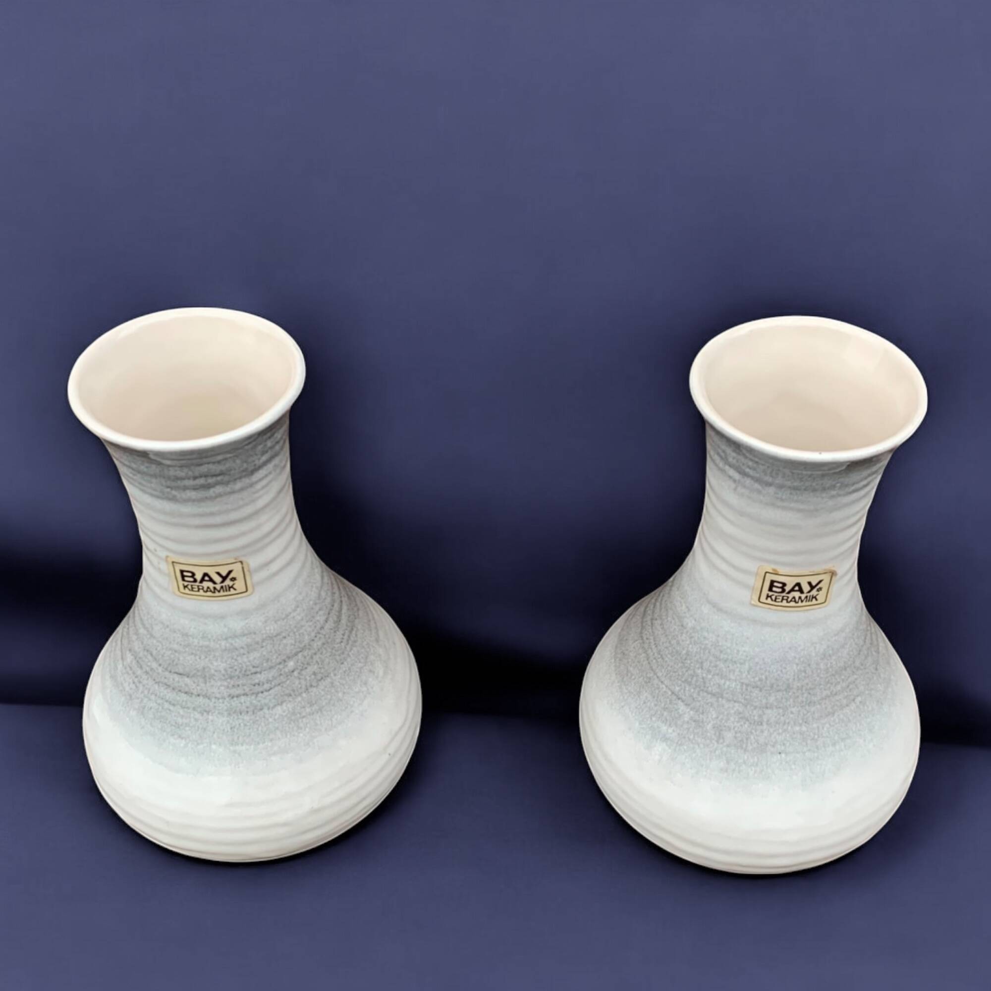 Pair of vintage Bay Keramik 740-20 vases - West Germany