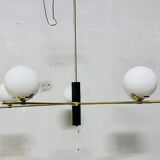 Lustre 5 feux en opaline blanche et métal, années 60