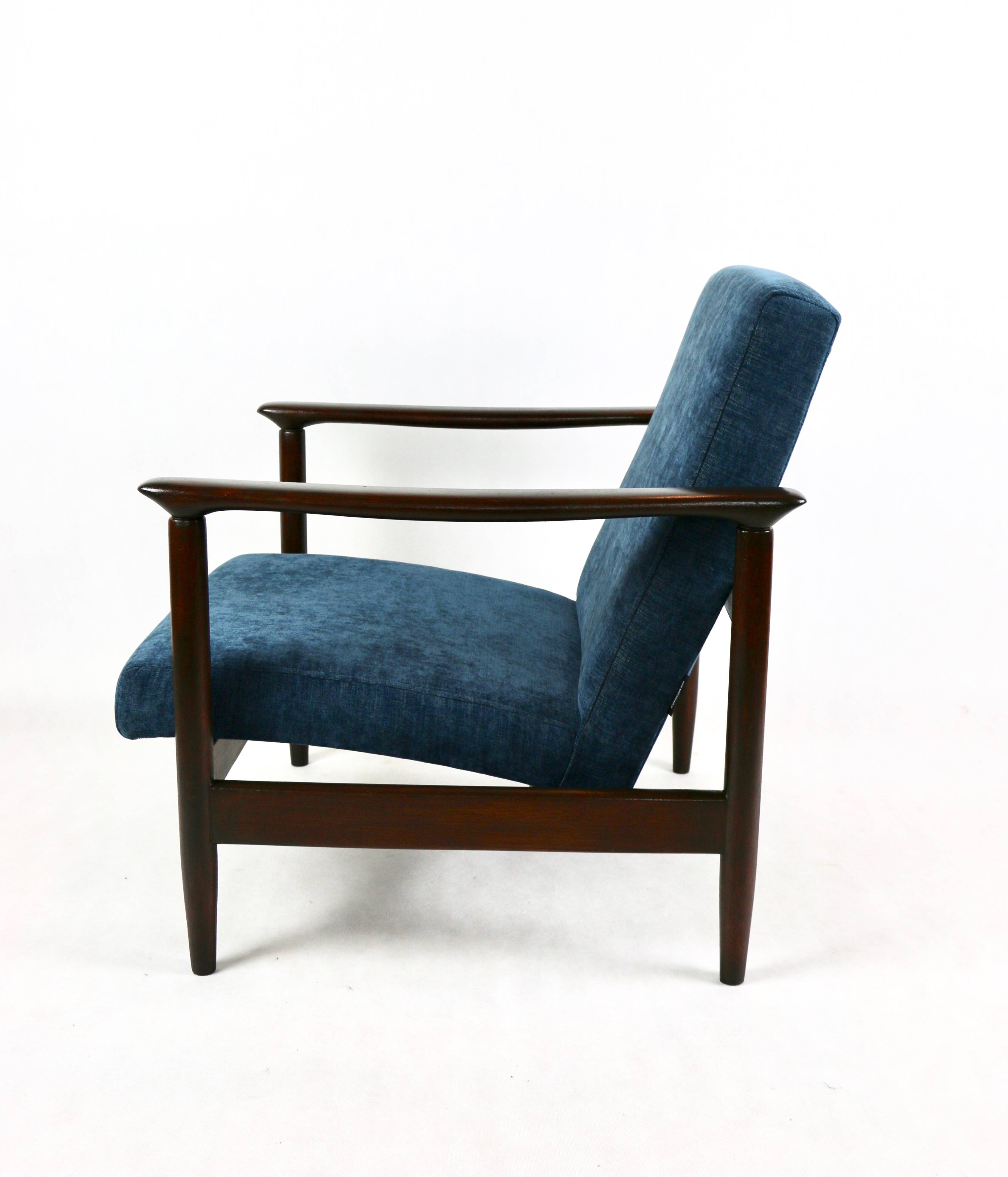 Fauteuil Blue Ocean GFM-142 par Edmund Homa, années 1970