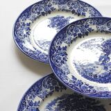 4 plates in vintage English earthenware Ironstone Broadhurst Staffordshire "The English Scene"