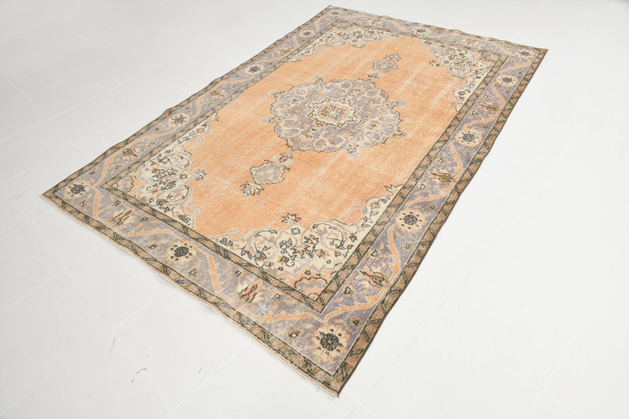 Turkish Rug, 169x252