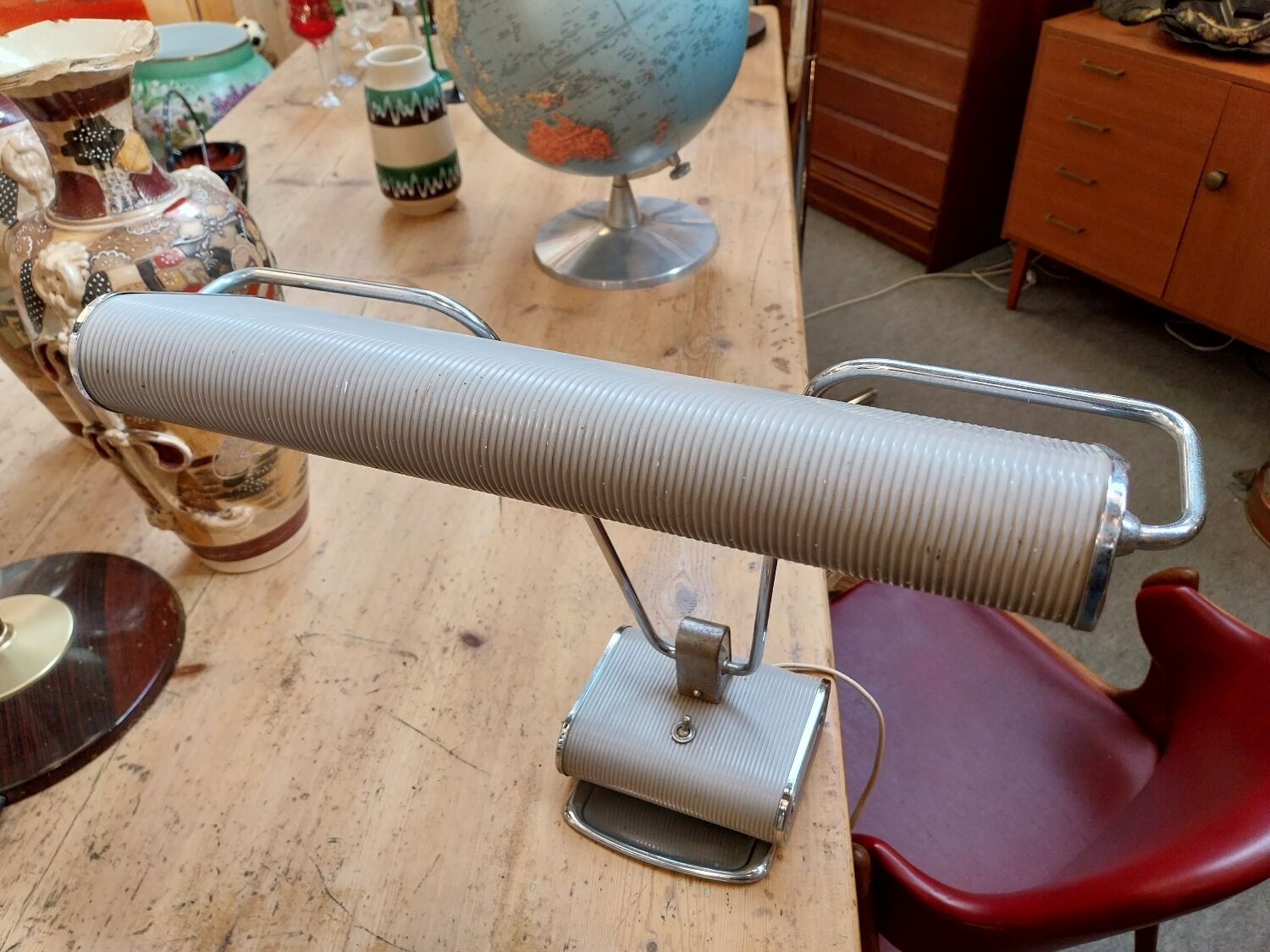 Art deco N71 desk lamp by Jumo