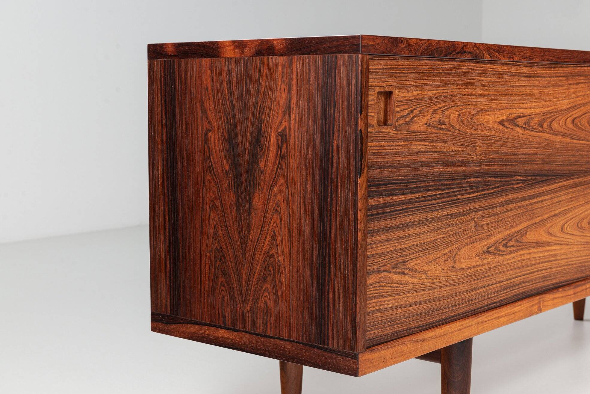 Niels Otto Moller sideboard in rosewood J.L. Mollers Denmark 1960