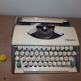 Olympia sf portable luxury typewriter with bag