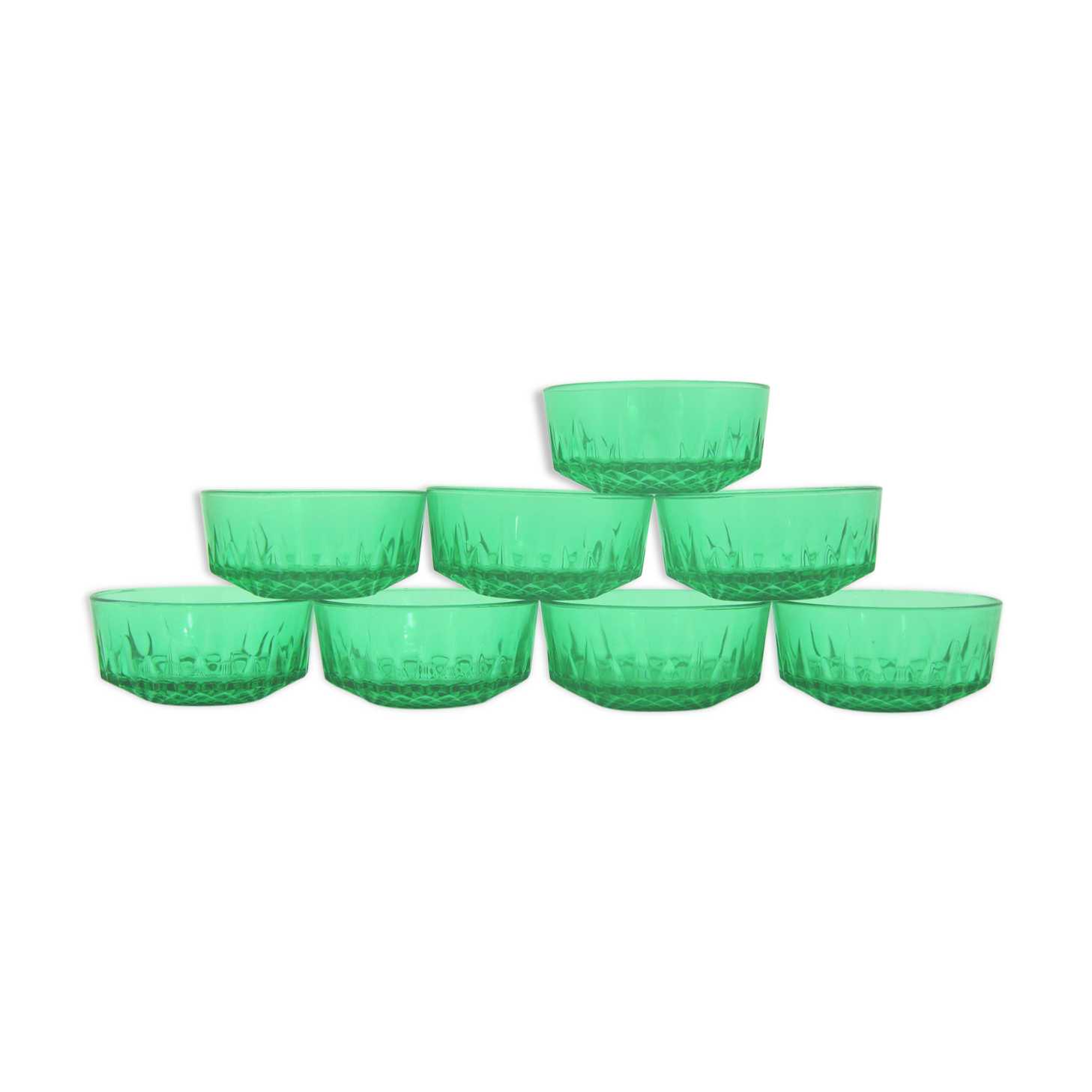 8 tempered glass dessert cups - emerald green colours - Arcoroc France - vintage 60s