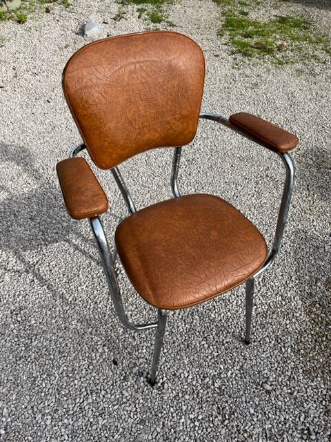 Chair with armrests vintage 1970