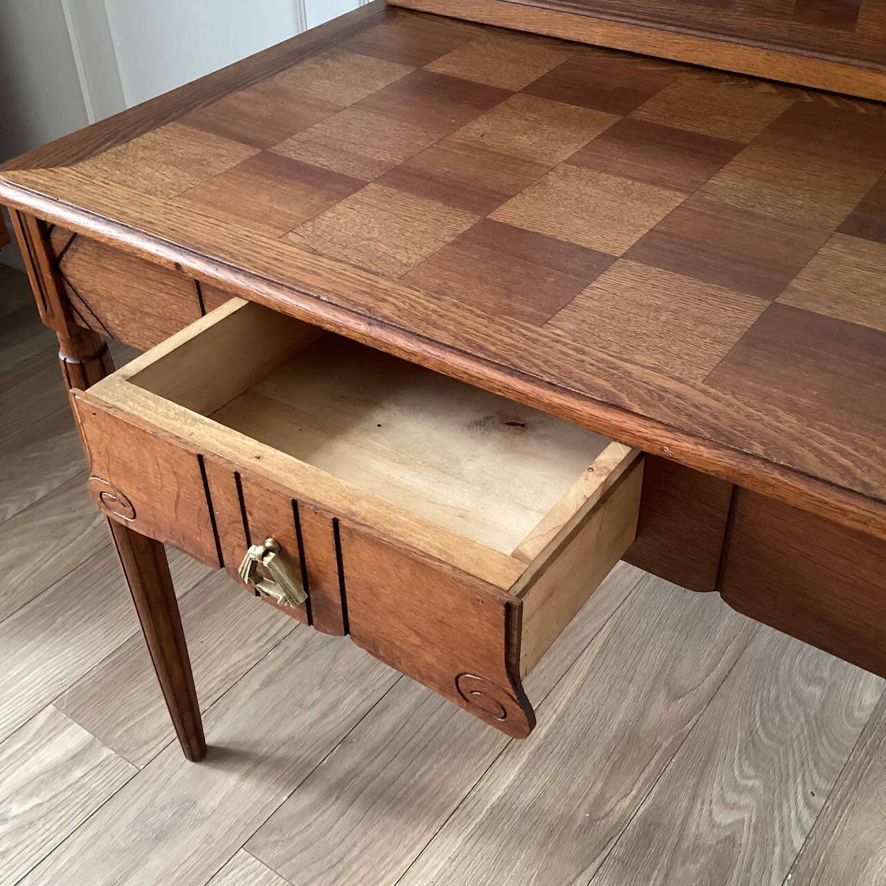 Vintage Art Deco style dressing table