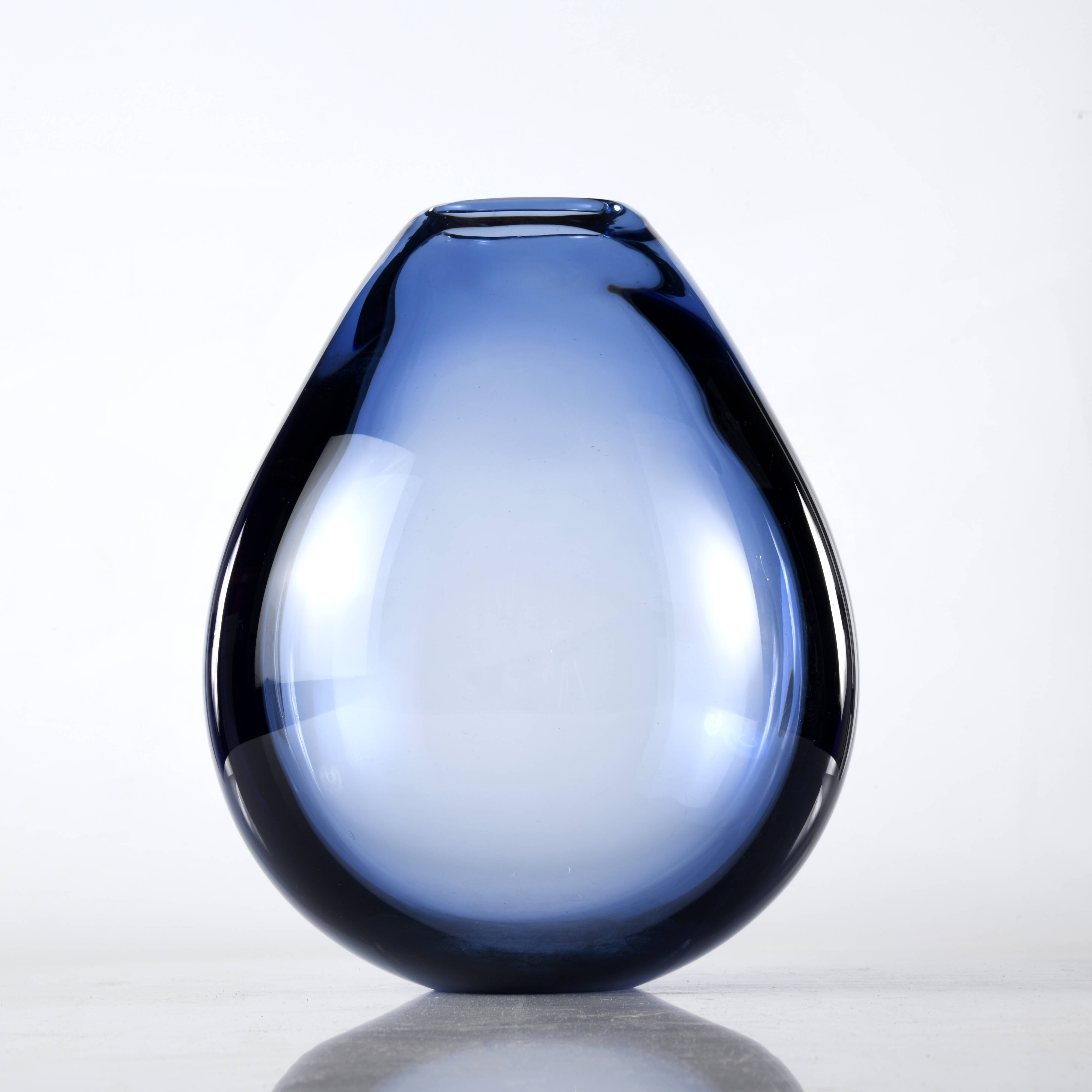 Glass vase by Per Lutken for Holmegaard