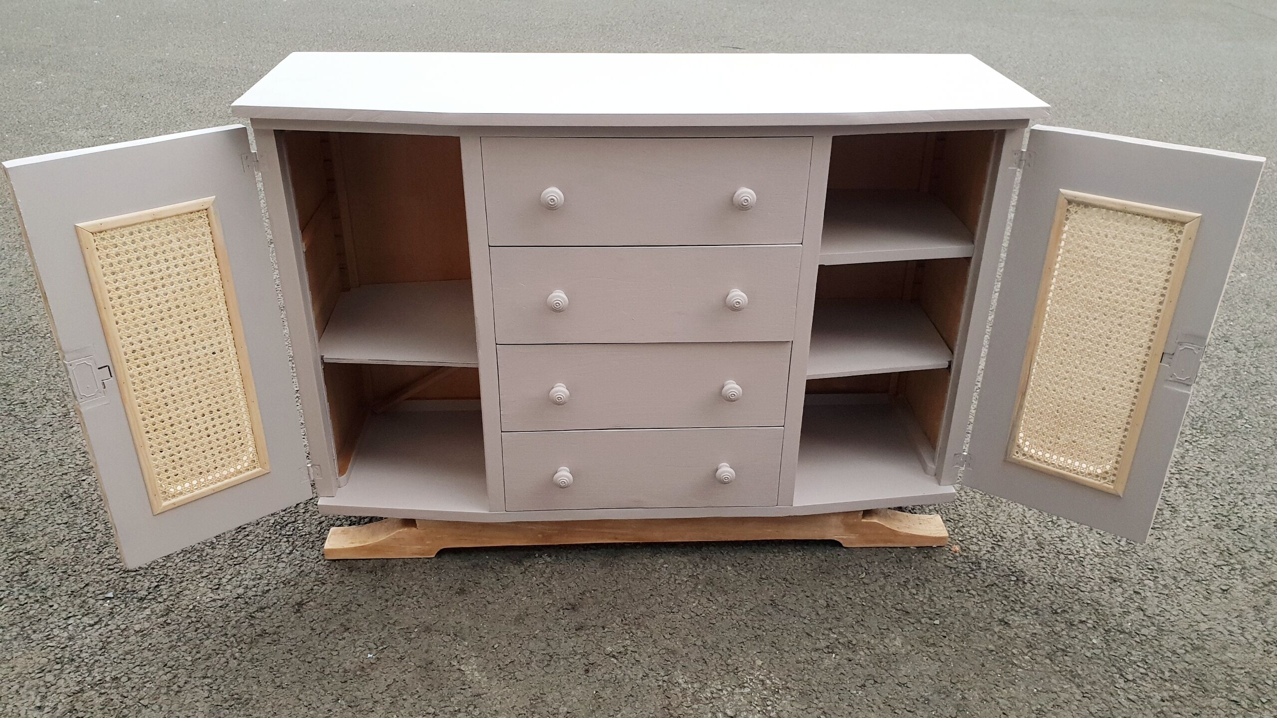 Vintage buffet