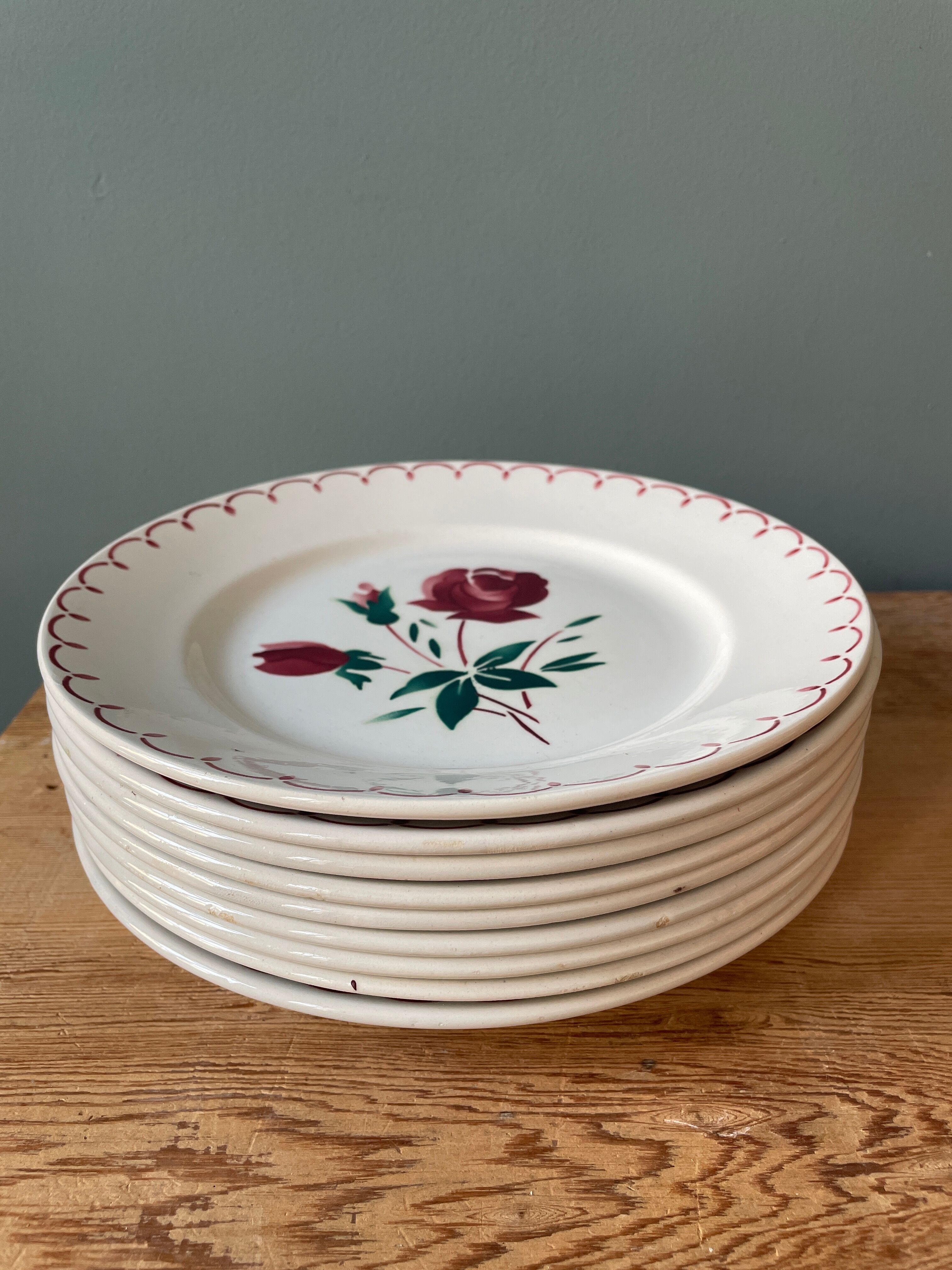 Set of 9 vintage flat plates in Badonviller earthenware