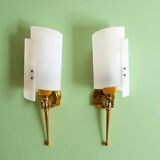 Paire d'appliques en laiton et acrylique, France 1960