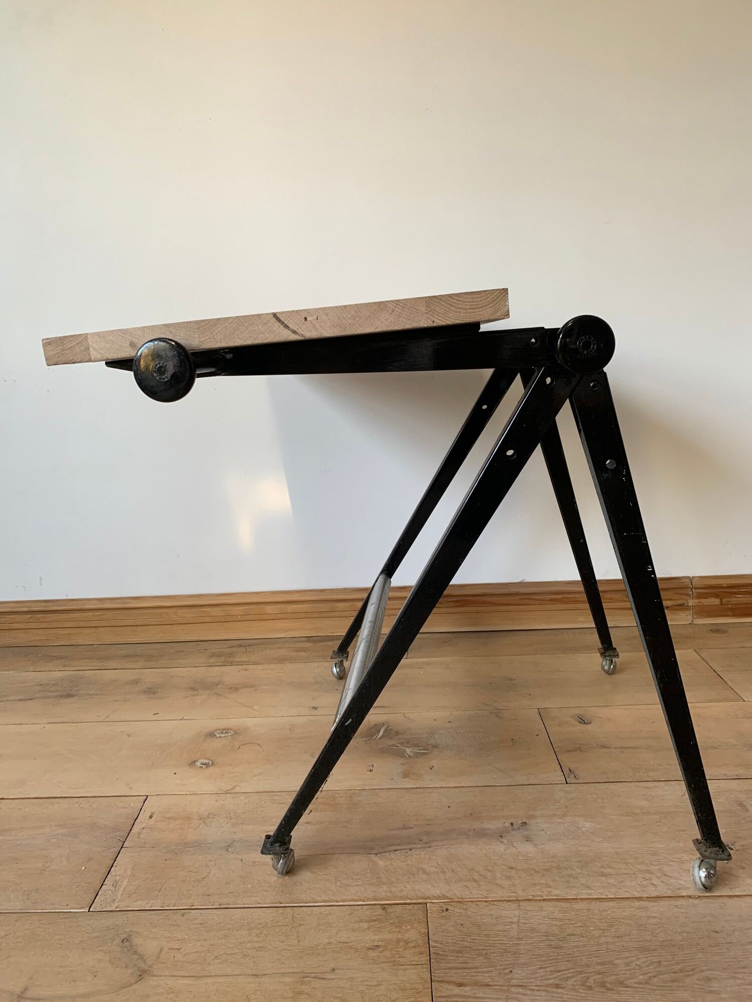 Drawing table by Friso Kramer & Wim Rietveld