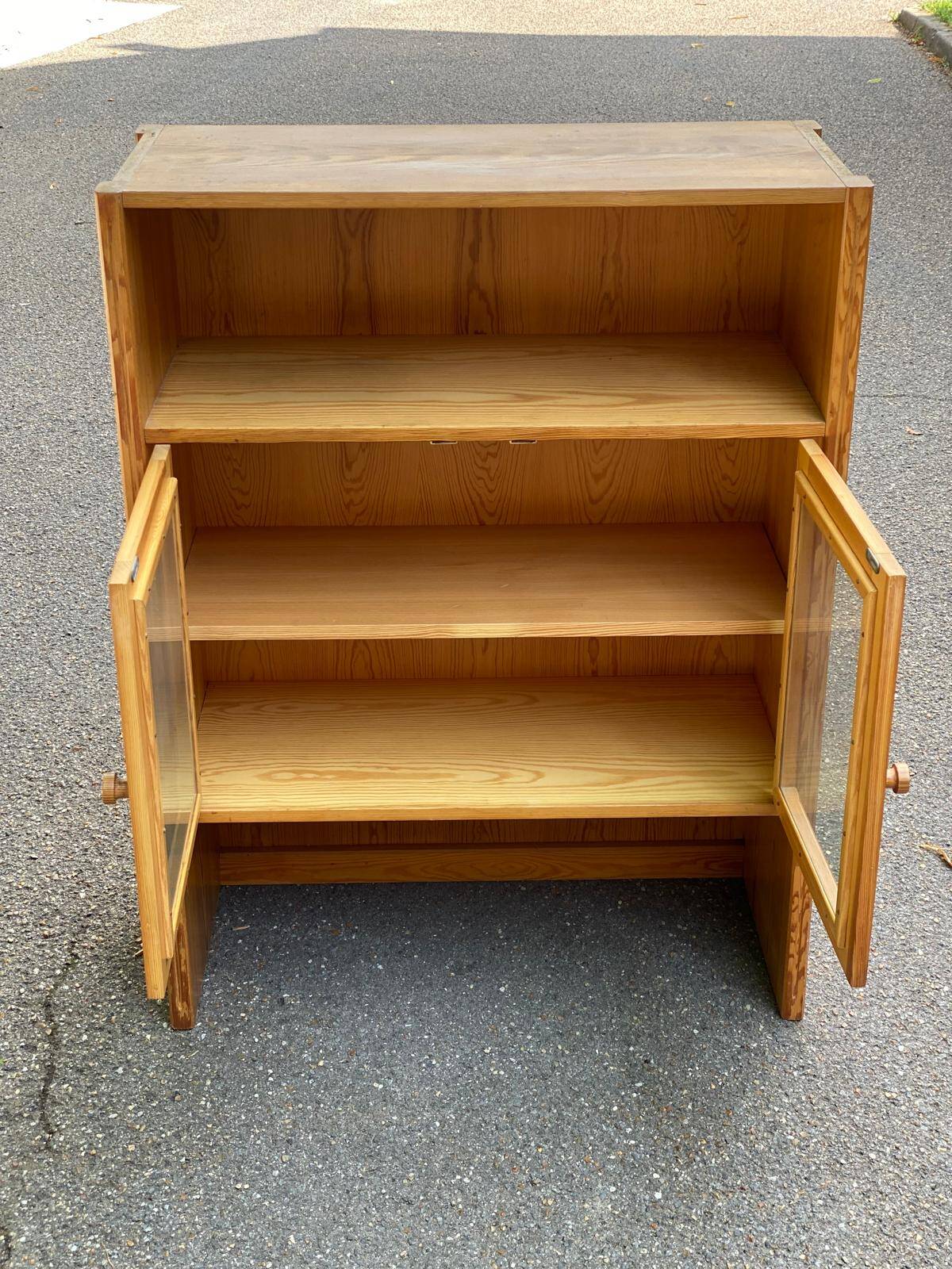 Vitrine scandinave en bois 1970