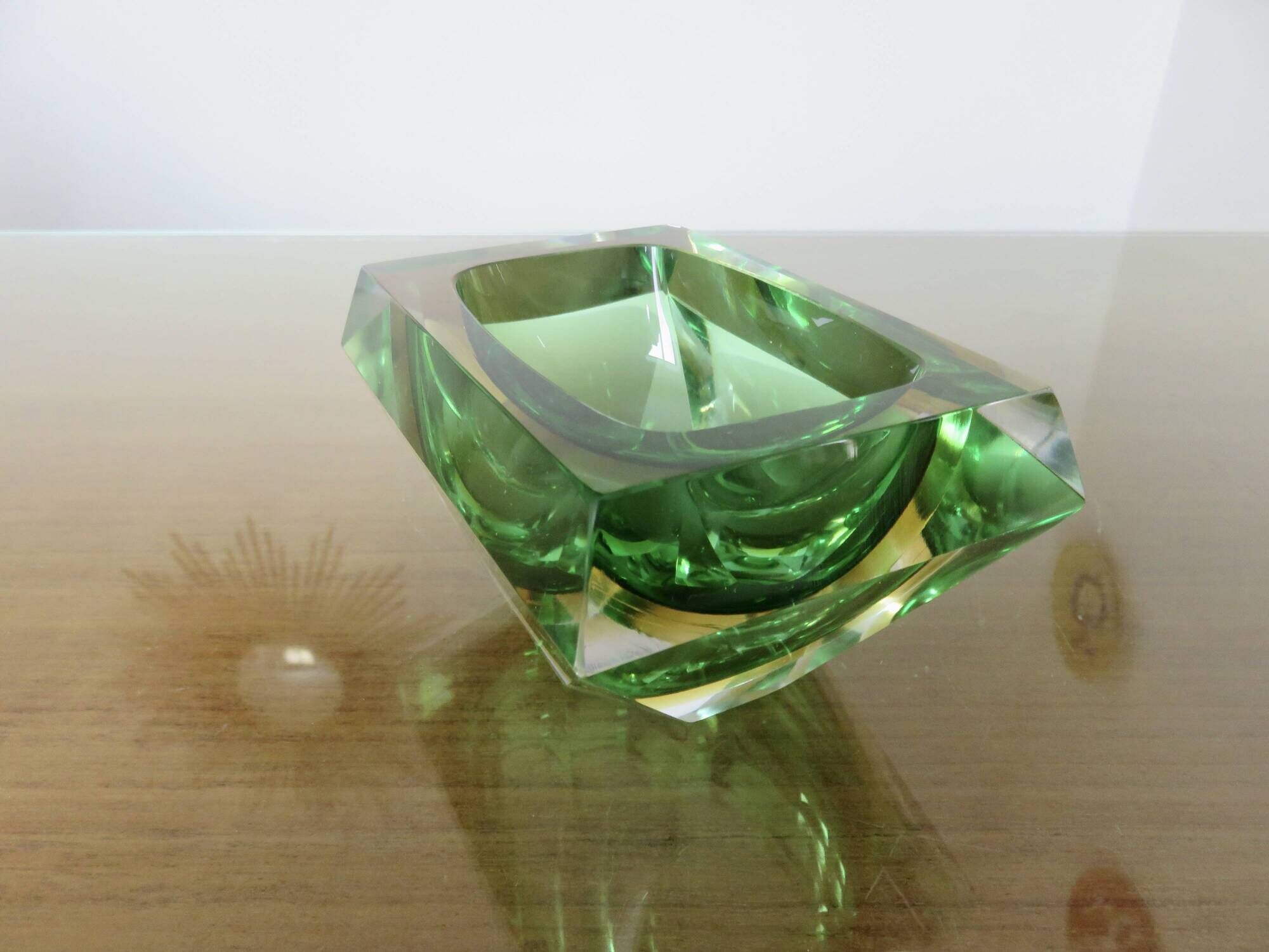Murano Sommerso glass ashtray, by Flavio Poli for Seguso, 1960