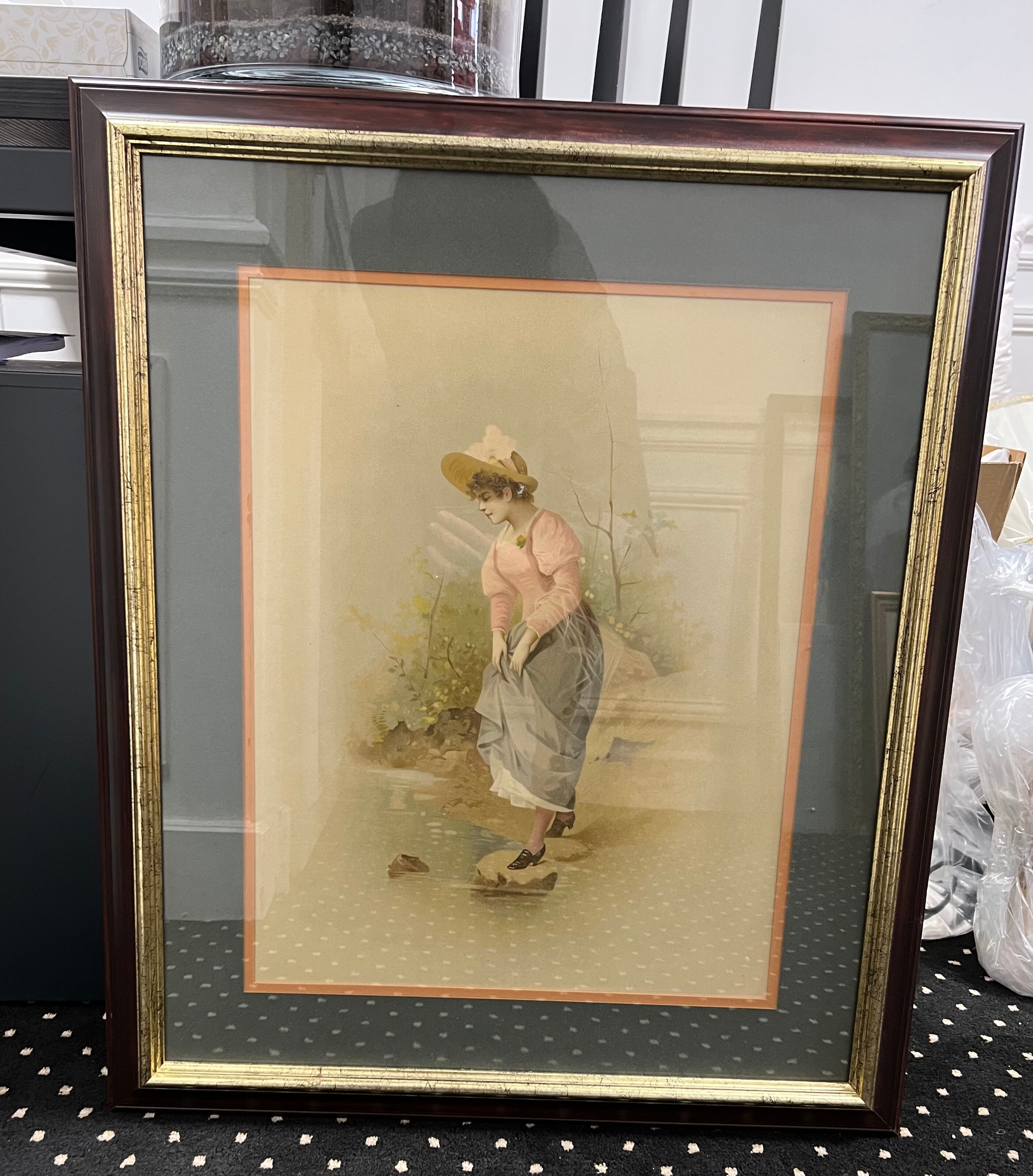 Gravure De Mode Vintage Encadrée - Cadre Doré - Dimensions 38x27 Cm - Déco Murale