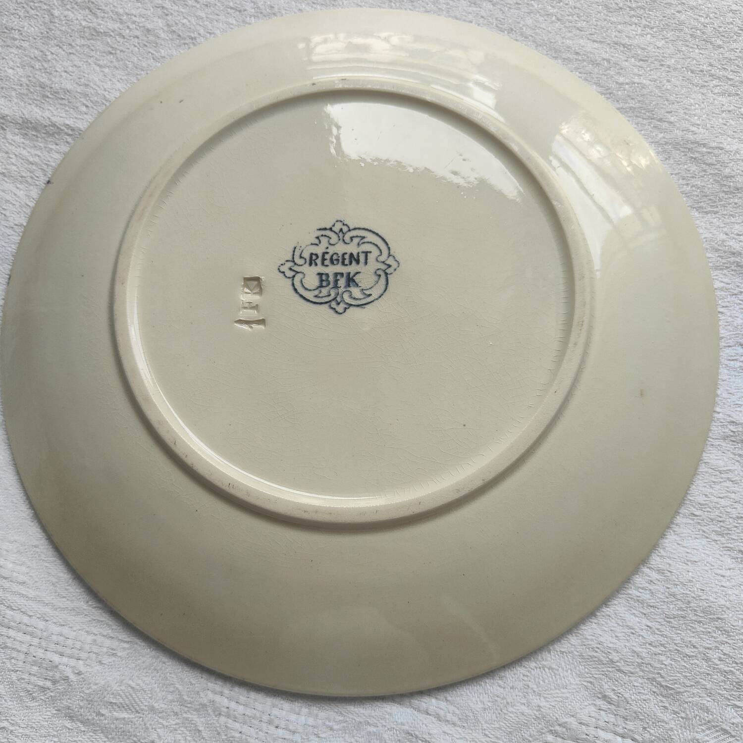 Assiette Boch Frères Keramis