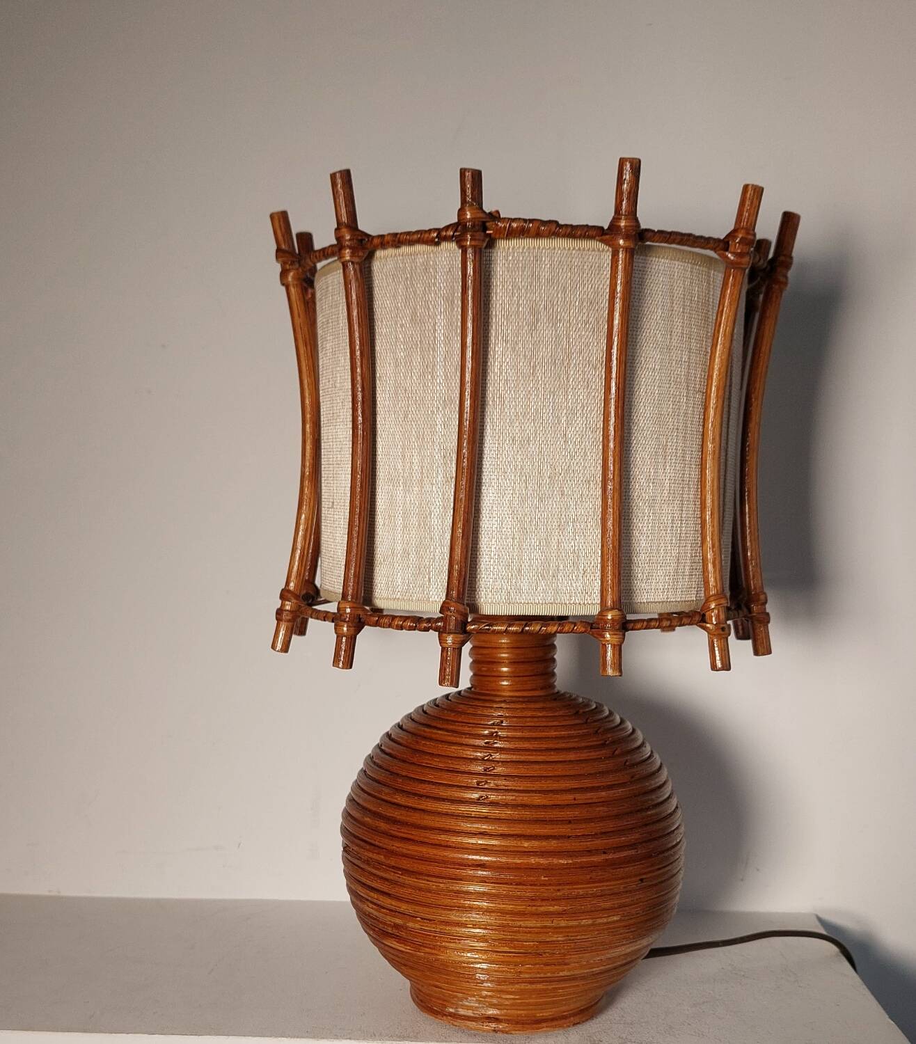 Rattan lamp