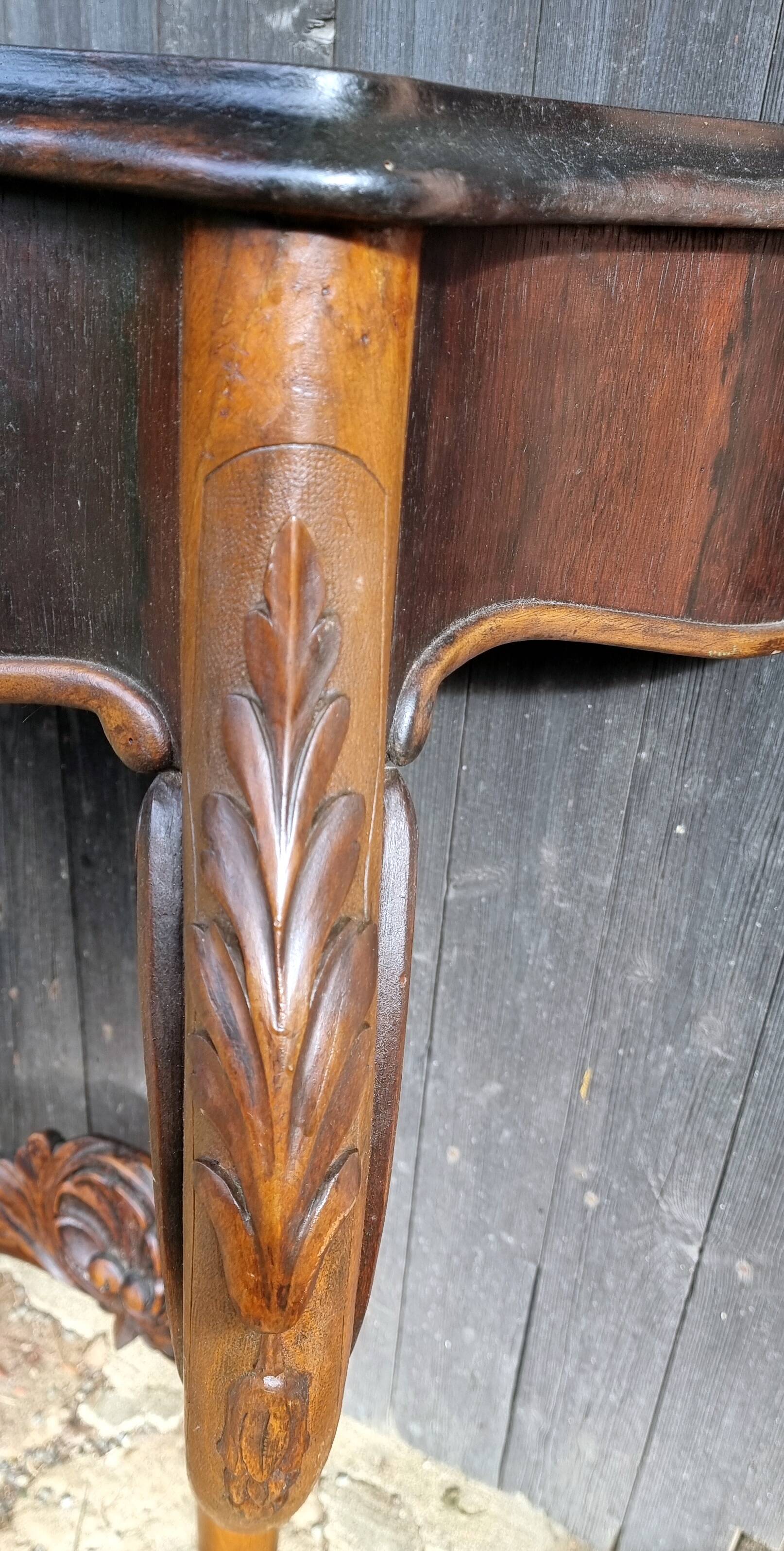 Late 19th century wall-mounted wooden console