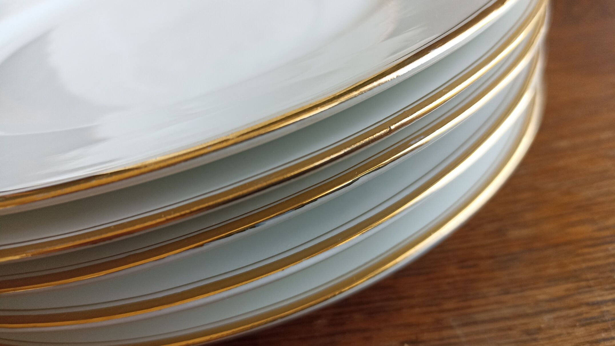 6 Villedieu porcelain dessert plates