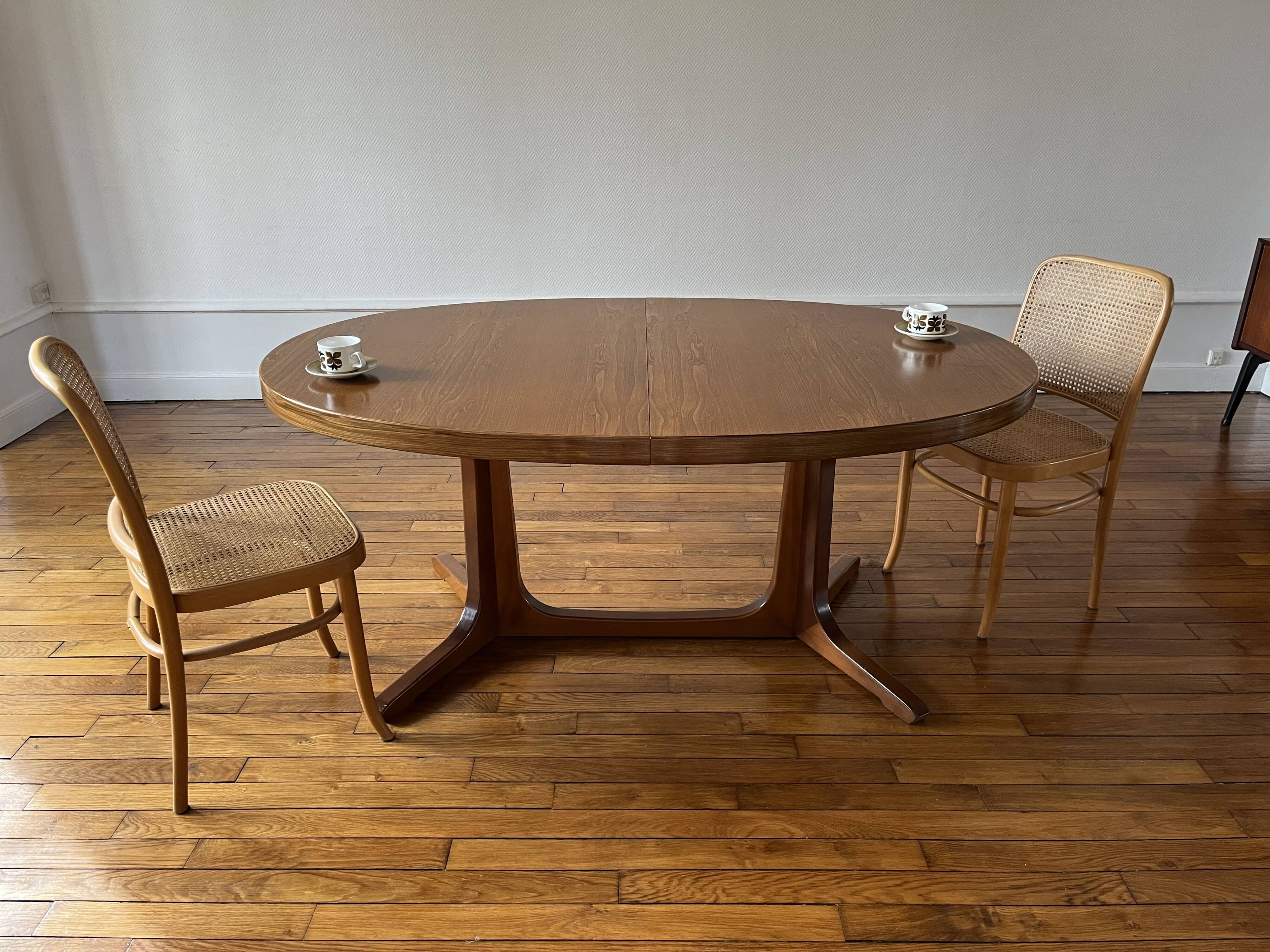 Table baumann : le charme du design mid-century scandinave