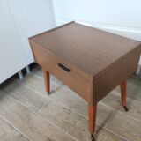 Travailleuse à roulettes table d'appoint pieds compas vintage made in Germany