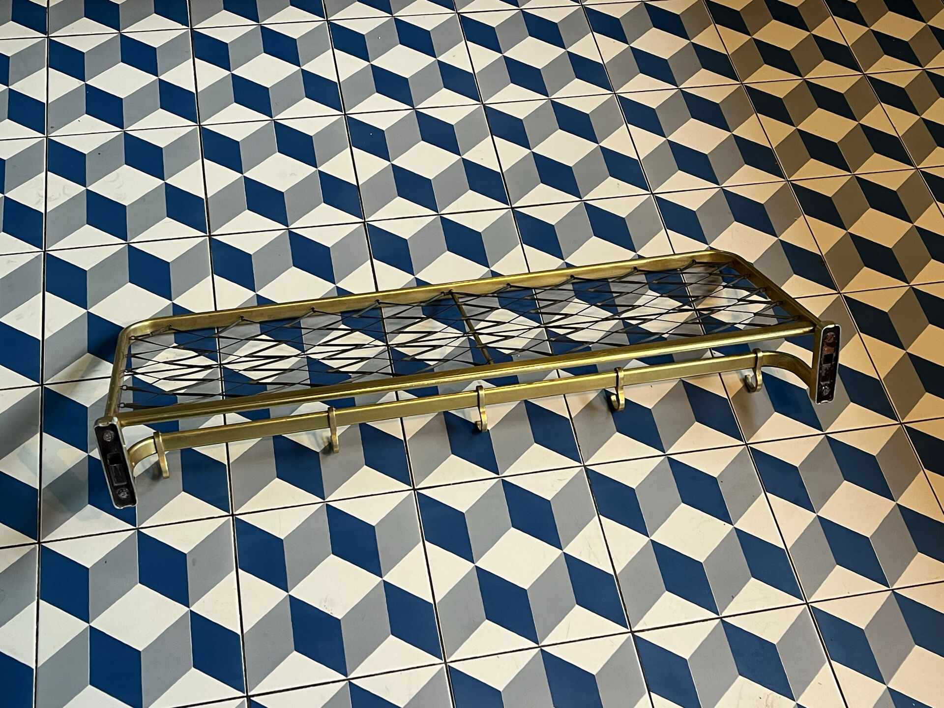 Coat rack style train luggage rack l=80cm