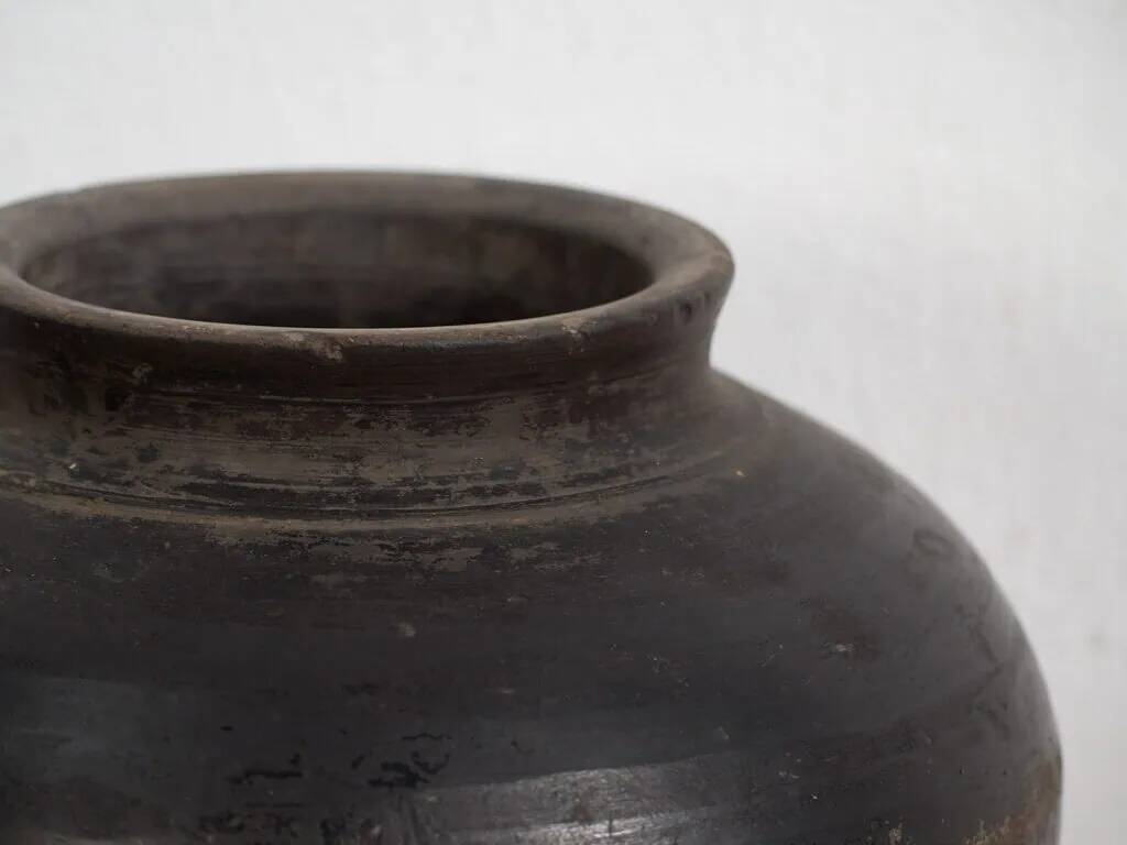 Ancient oriental vase (c.1900) #9