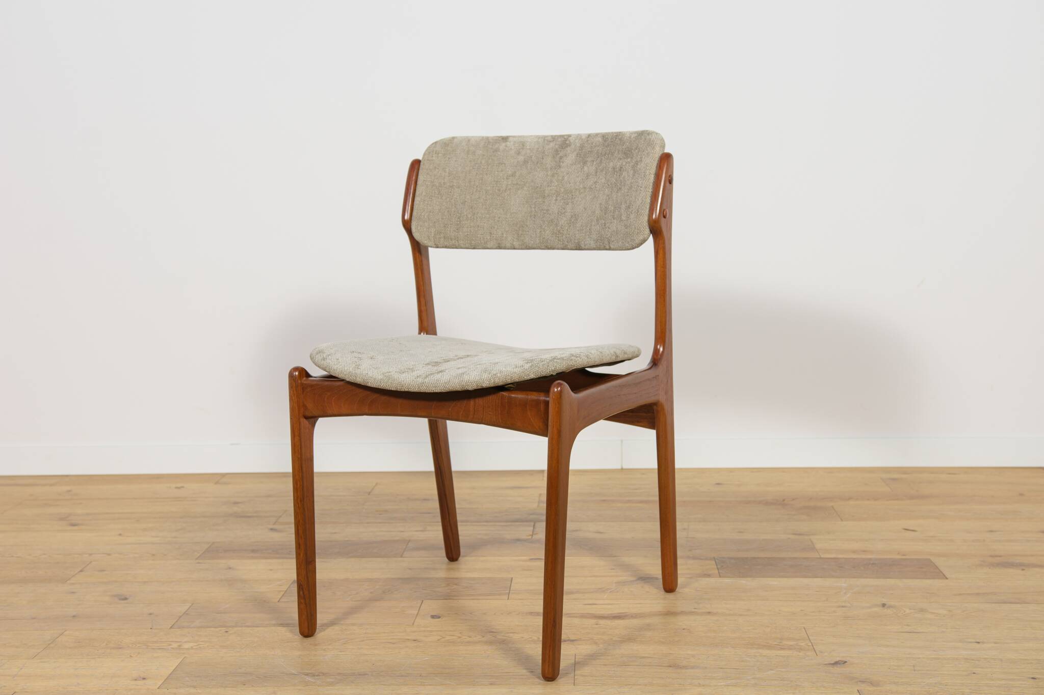 Mid-Century Model 49 Dining Chairs in Teak by Erik Buch for Odense Machine Gunning, 1960s, Set of 4