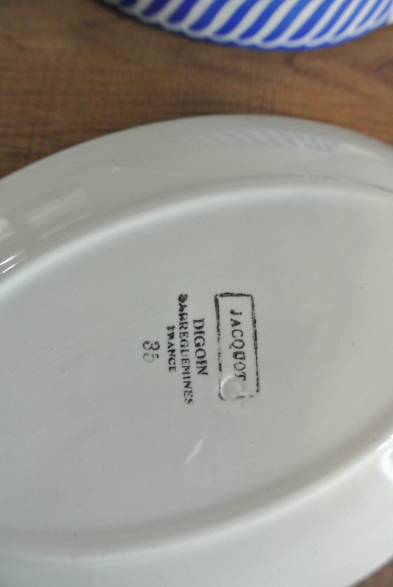 Saucier and 2 dishes