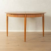 Round butterfly dining table by Lübke, 1960s, teak
