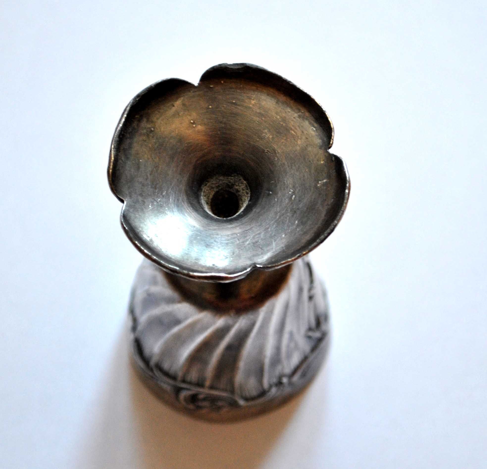 Coquetier rocaille ancien en métal argenté - Argenterie GALLIA pour CHRISTOFLE