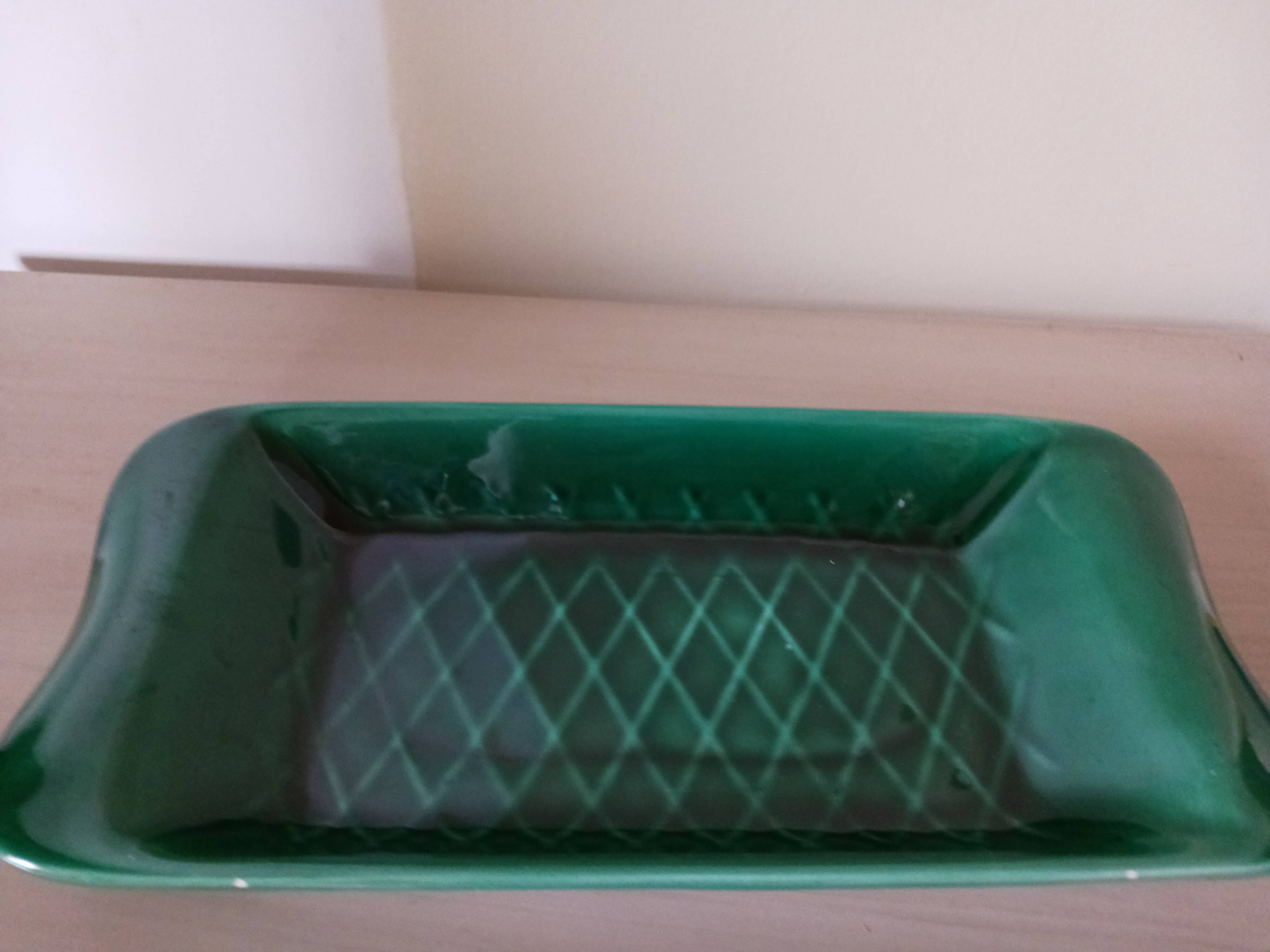 2 vintage earthenware cake dishes.