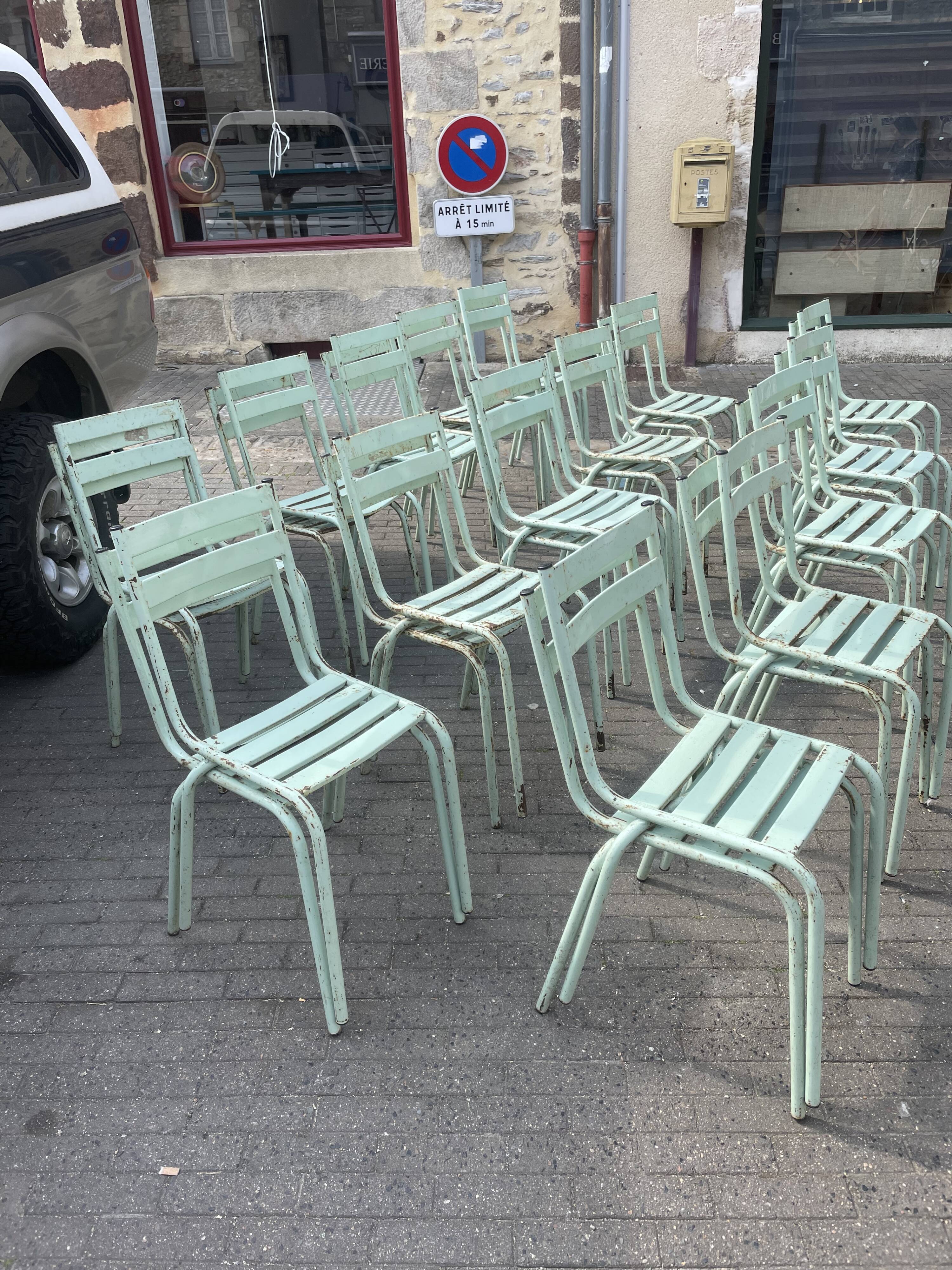 30 vintage art-prod metal terrace chairs