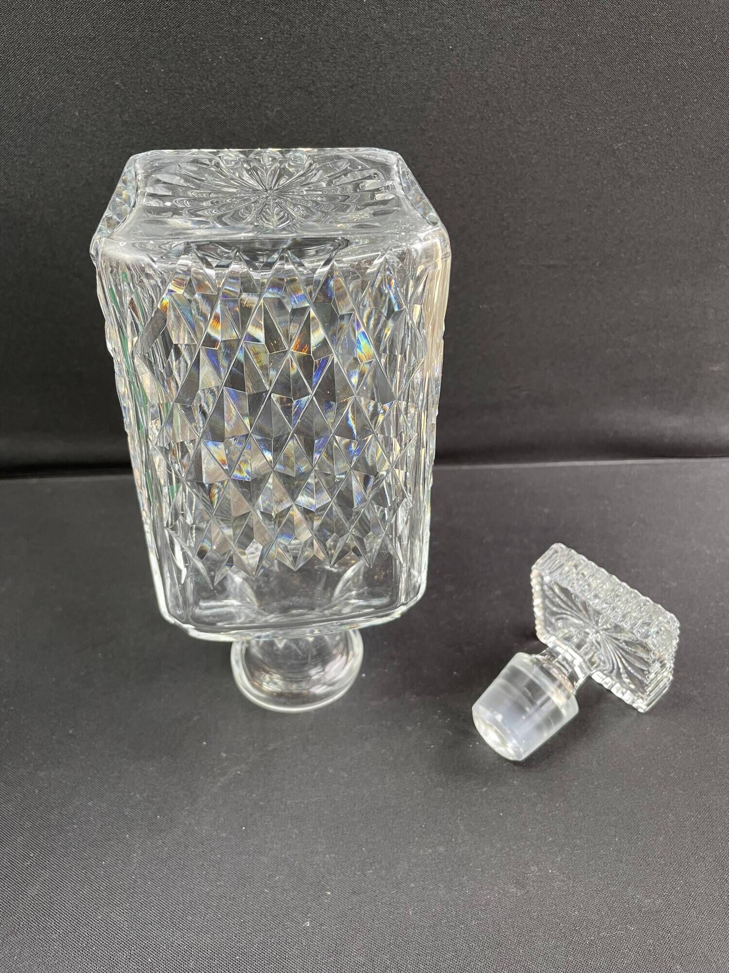 Baccarat - whisky carafe (1) - modern mid-century - cut crystal - model burgos