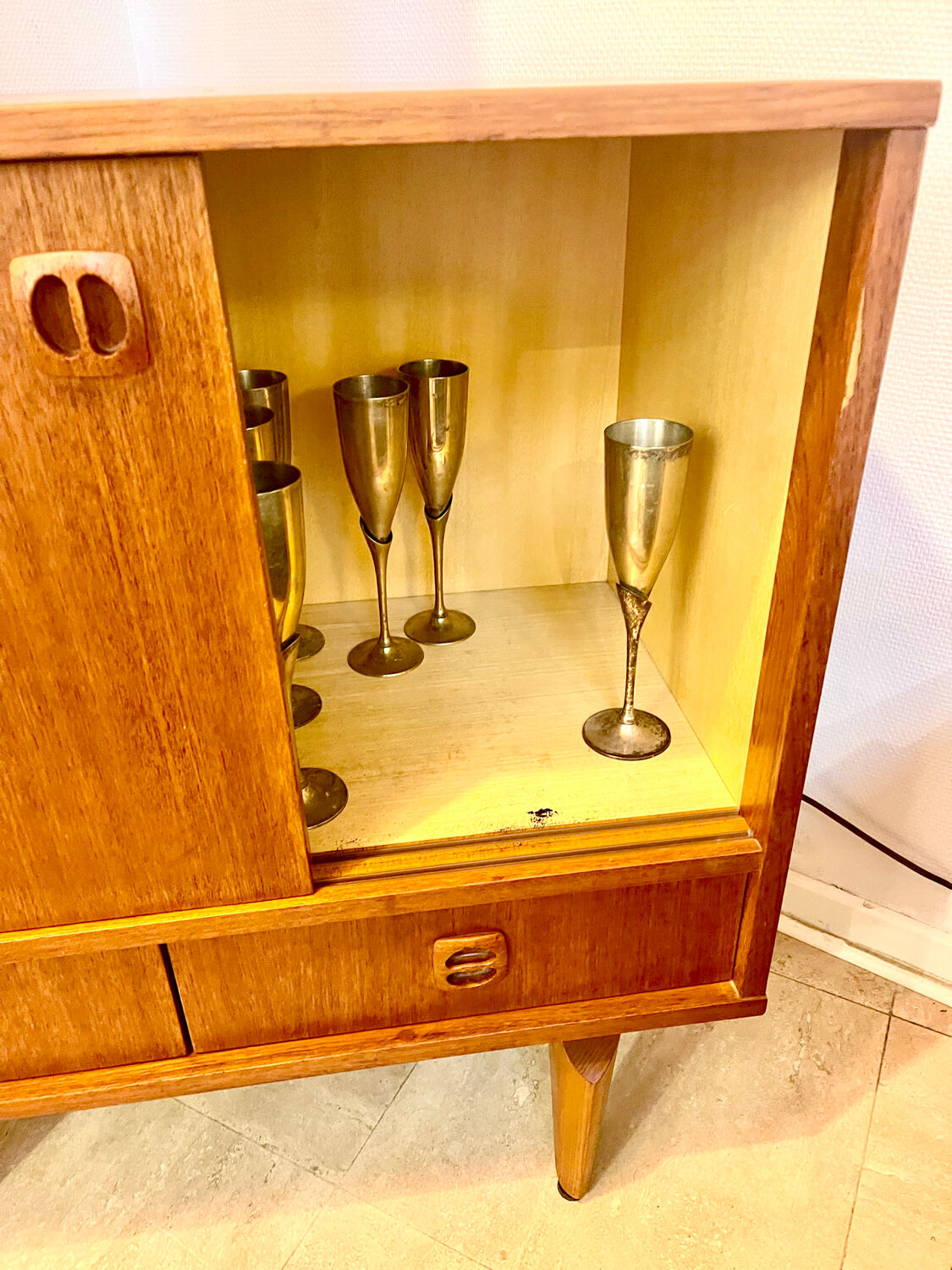 Vintage Scandinavian bar cabinet – compact sideboard from the 1960s