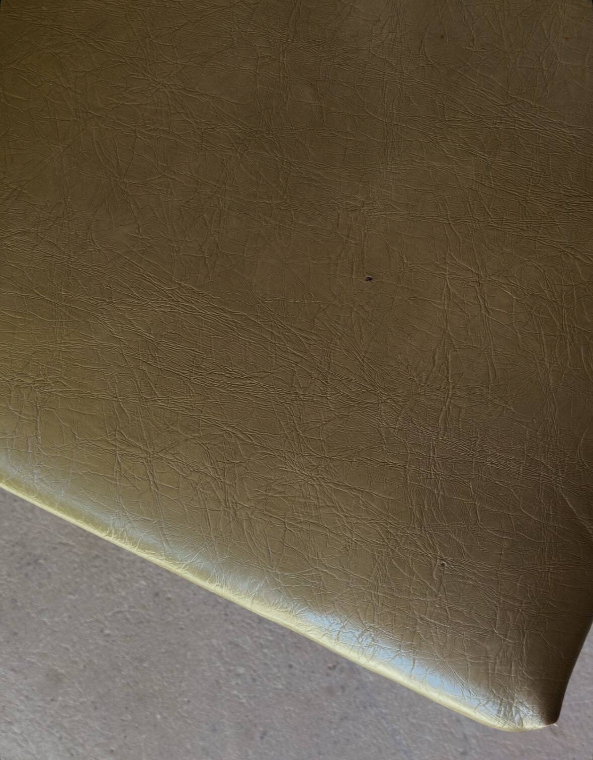 Chauffeuse vintage kaki – années 70