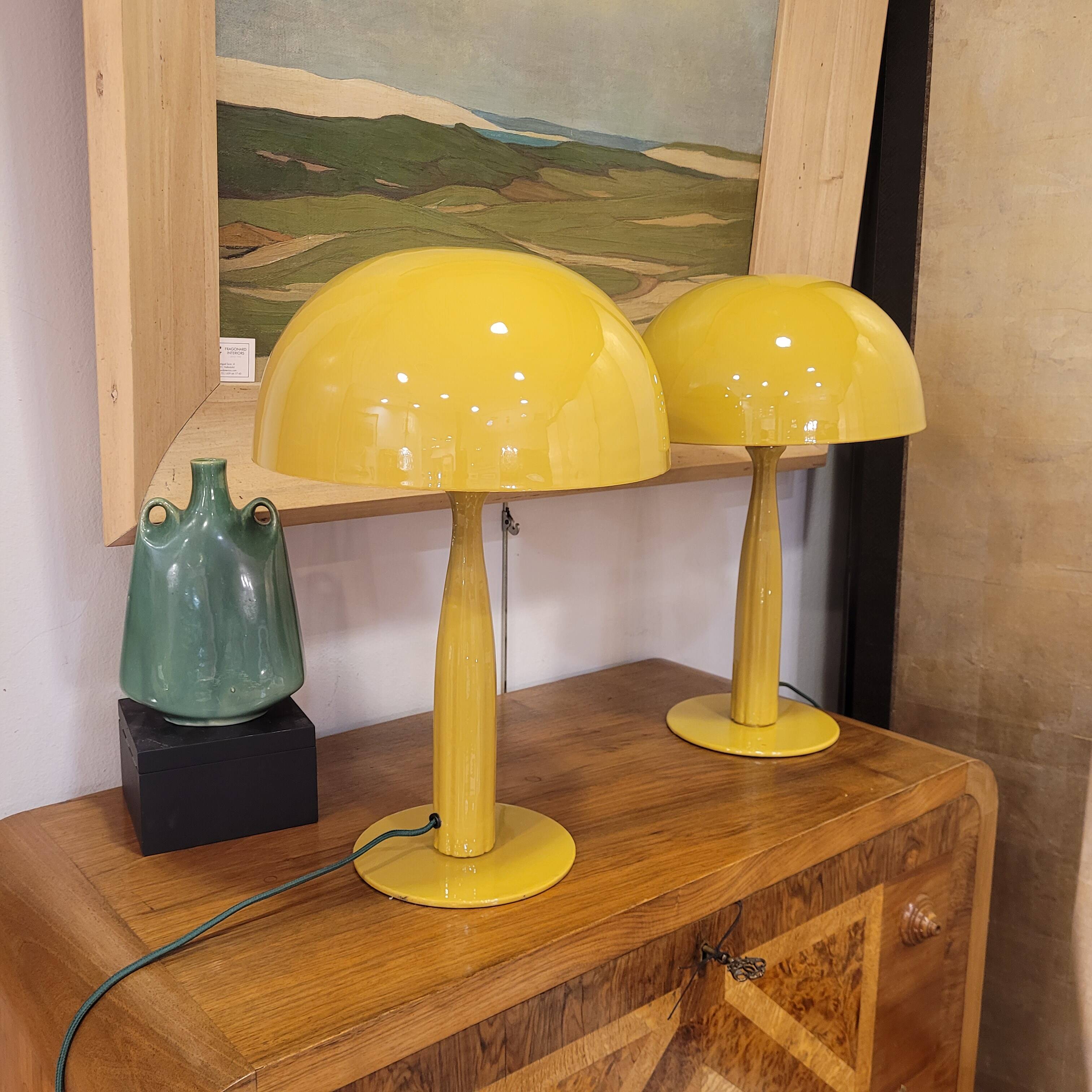 Pareja table lamps, Metal, Color mostaza, s. XXI – France