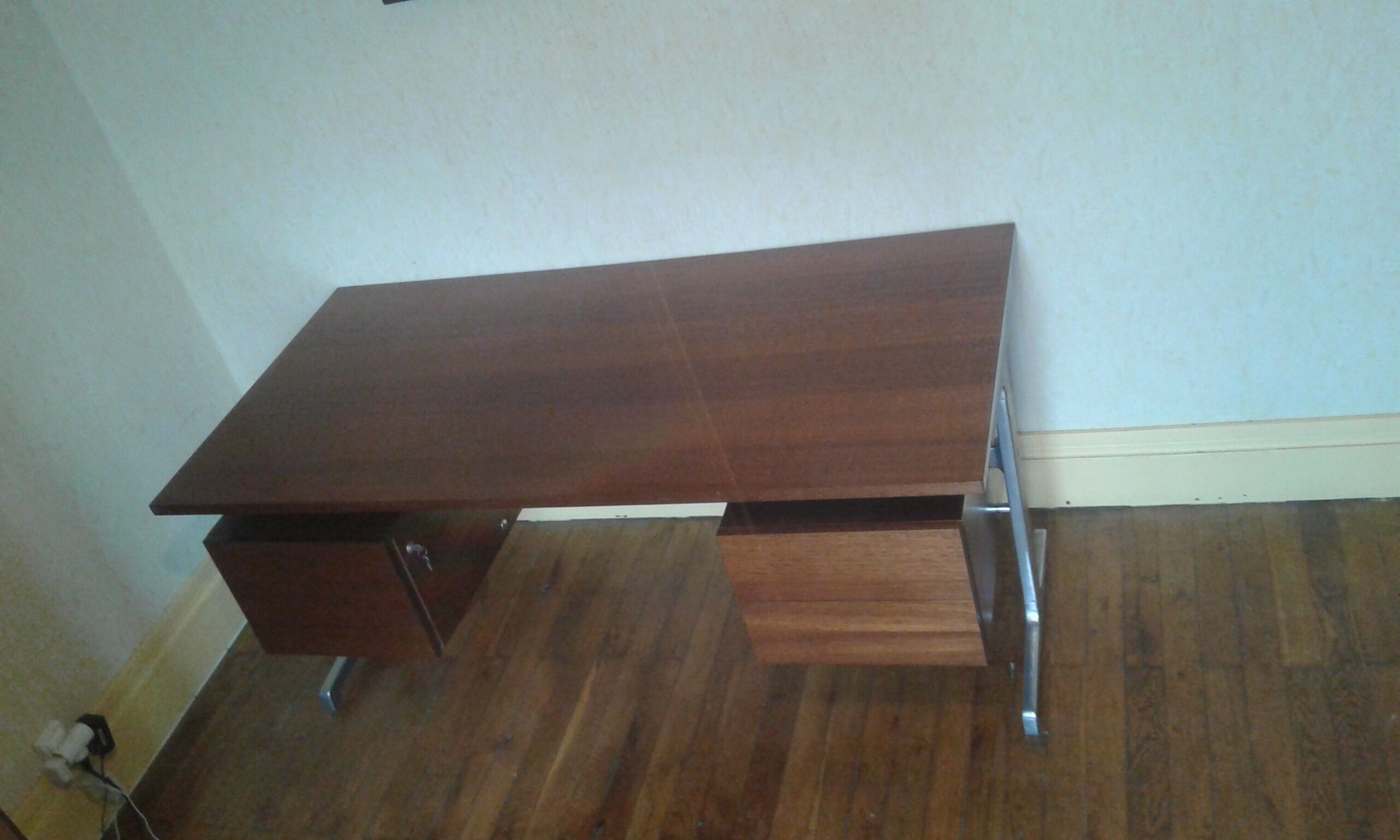 60s desk