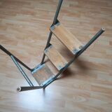 Three stool works undue ad Hoc Bourgoin