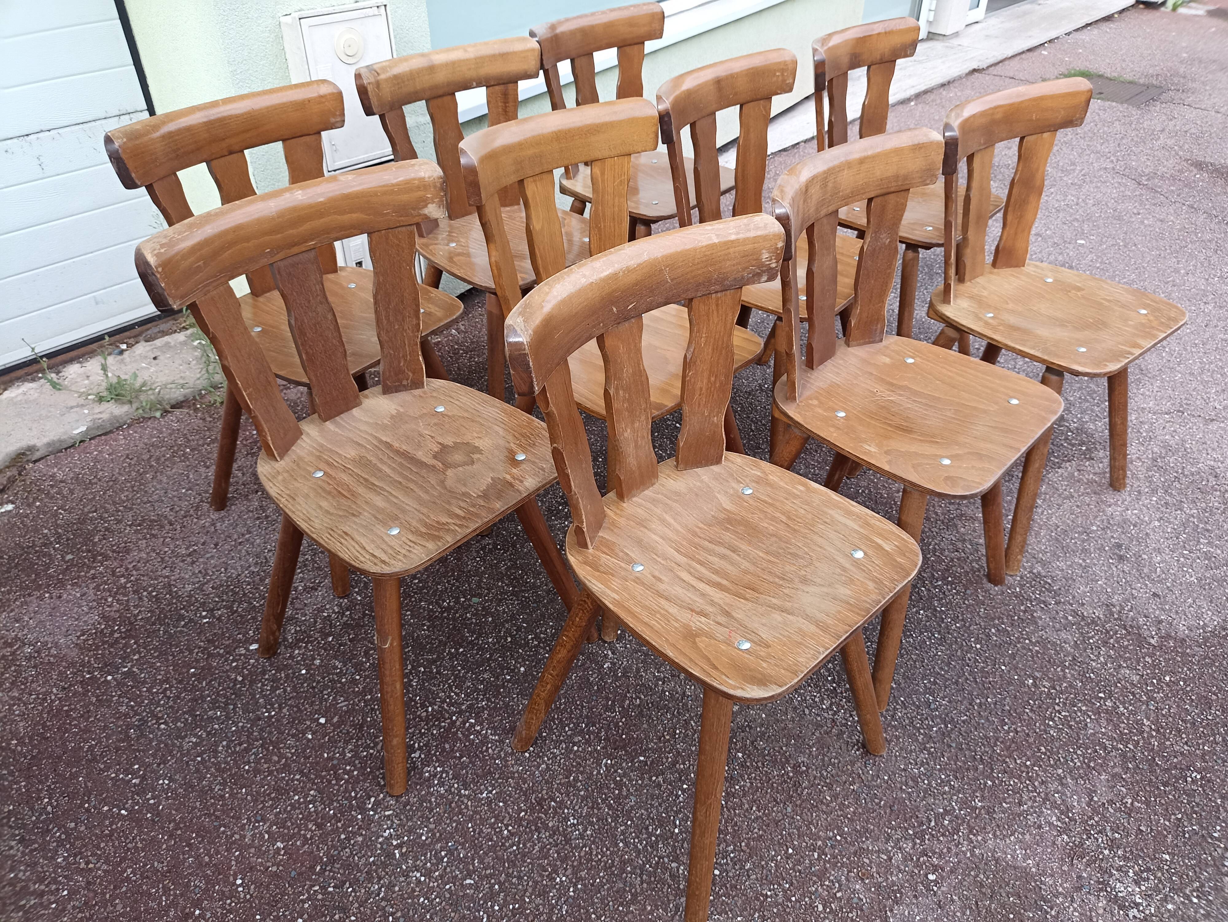 Lot de 10 chaises de bistrot café bar restaurant - bois - vintage