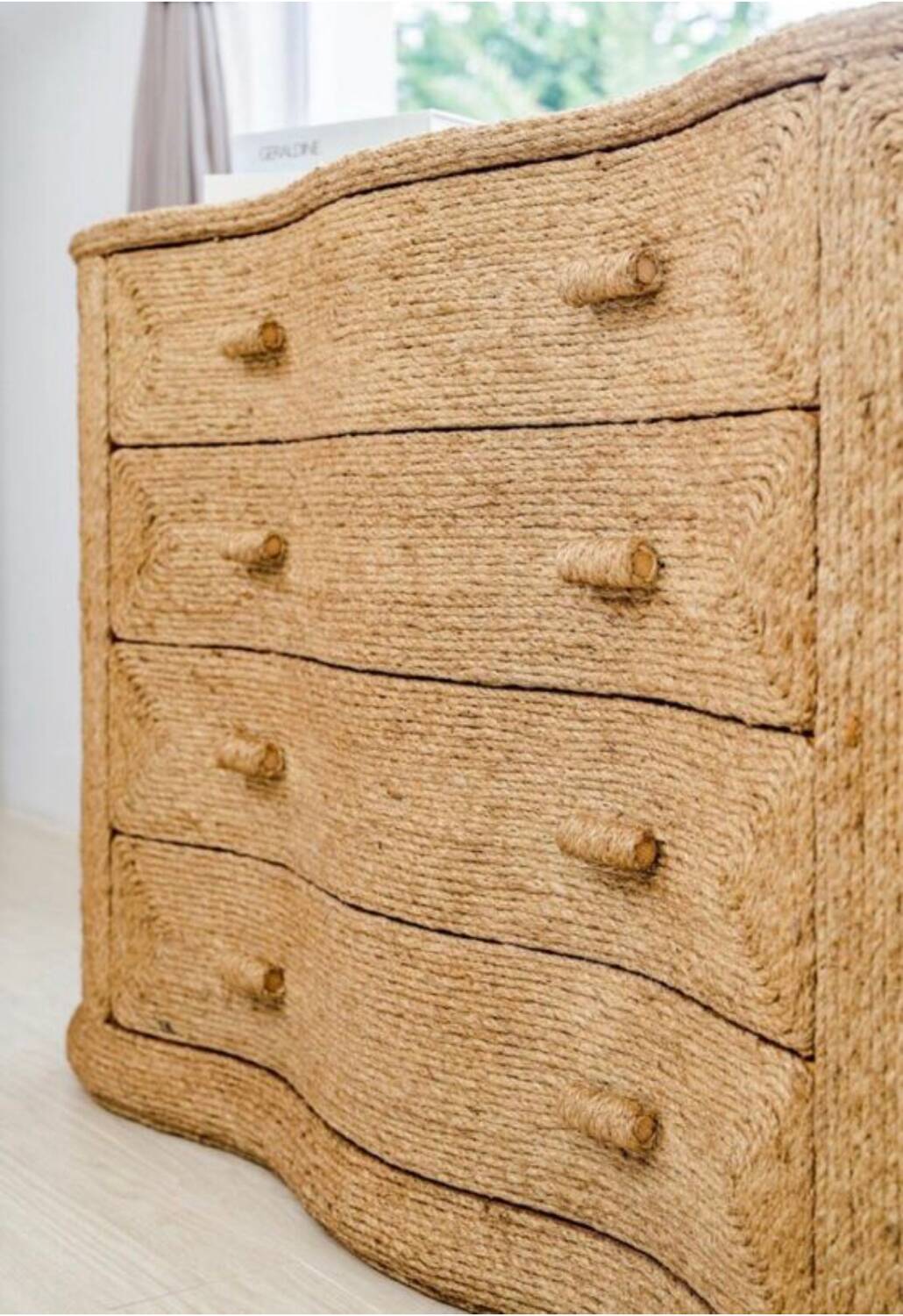 Rope chest of drawers